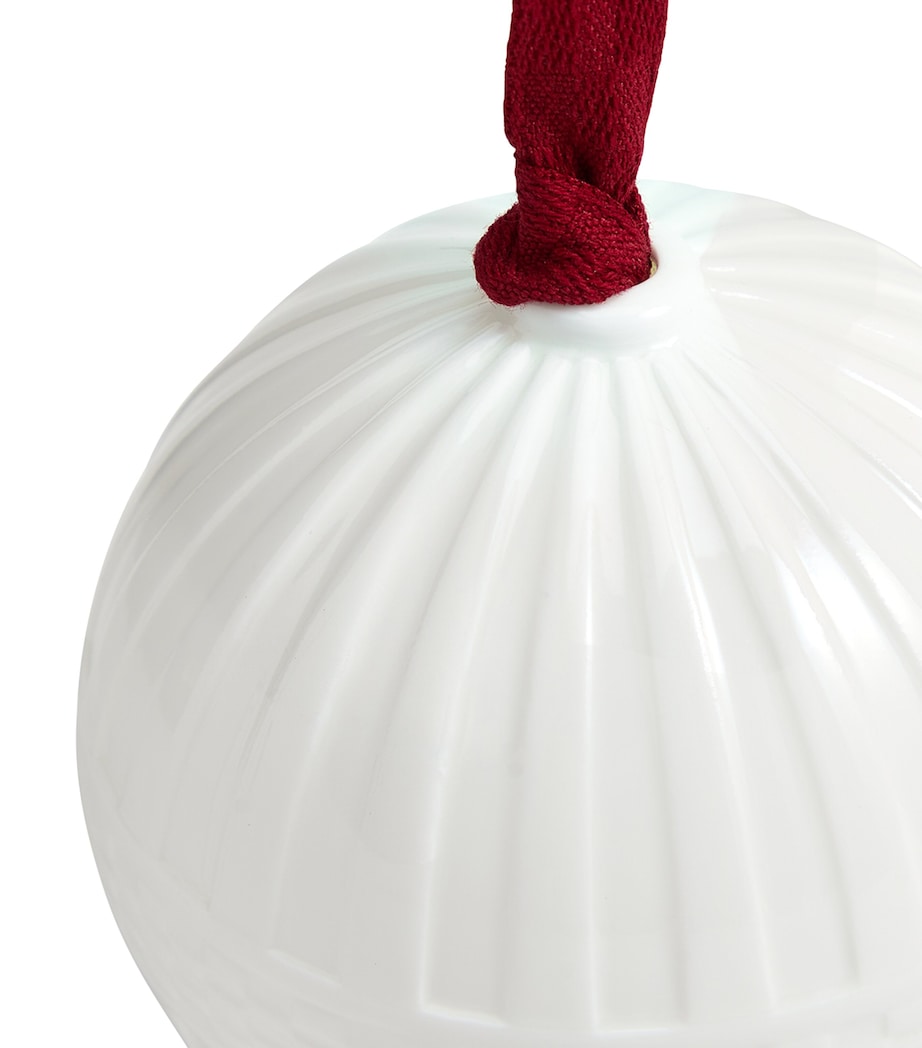 Festive Fluted Bauble WHITE Image 3