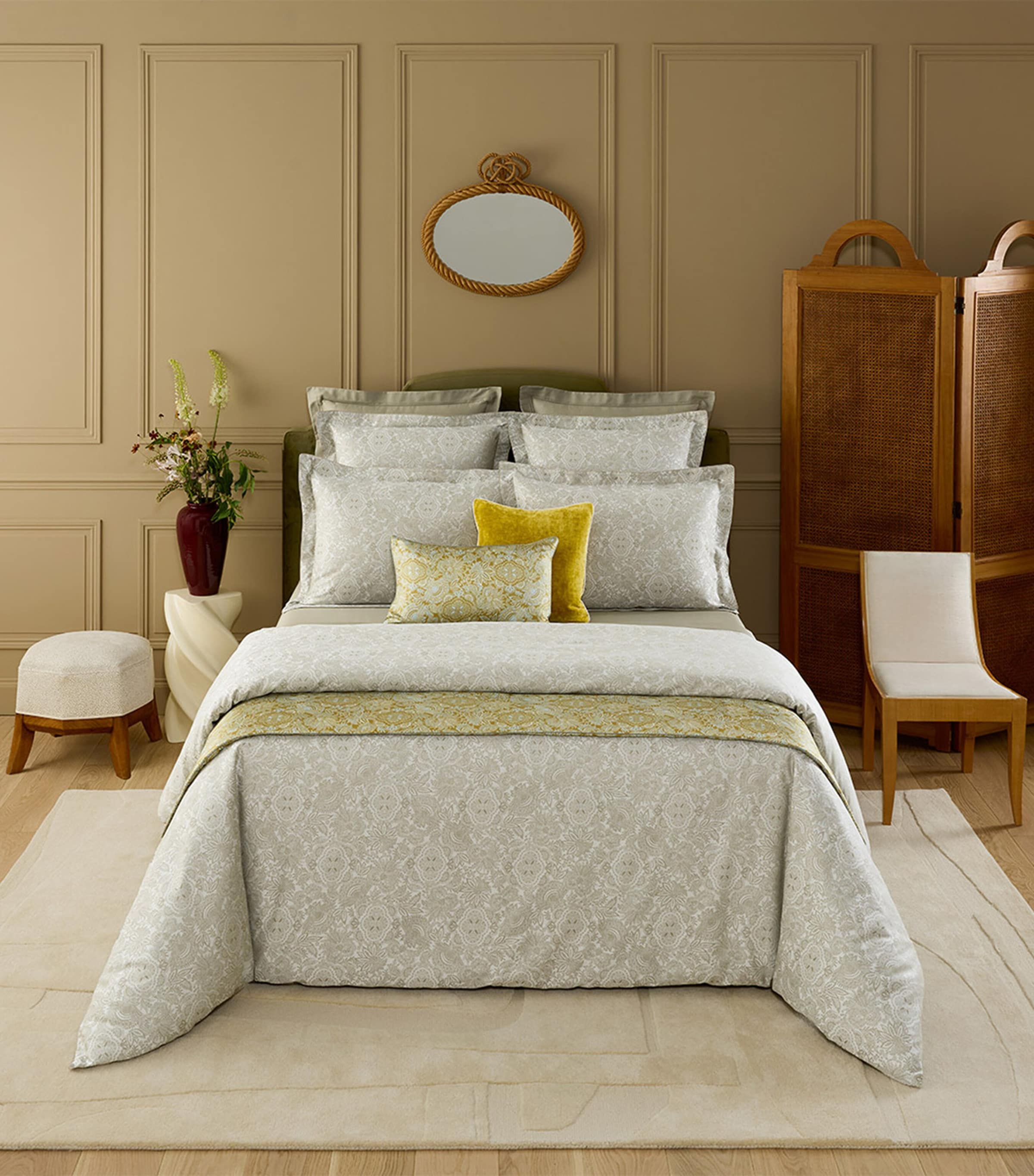 Yves Delorme Silk Patio Bed Runner (80cm x 220cm) Green Image 1