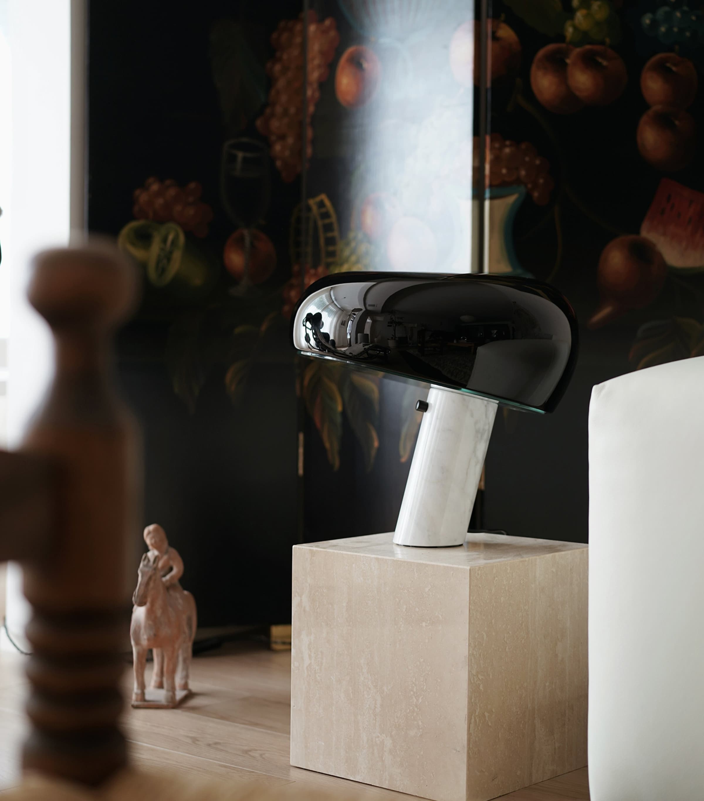 Flos Marble Snoopy Table Lamp Image 8