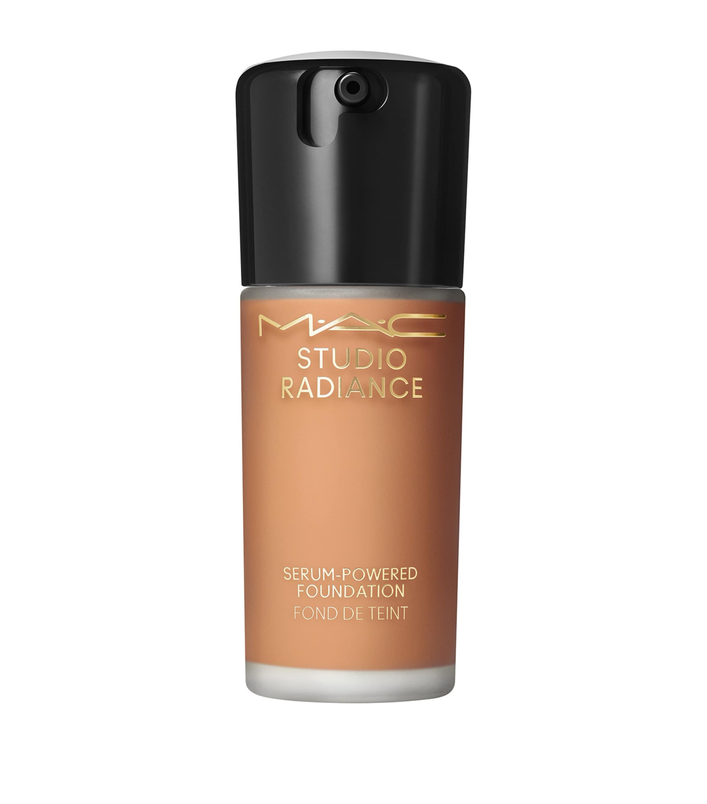 Mac Studio Radiance Serum-powered Foundation