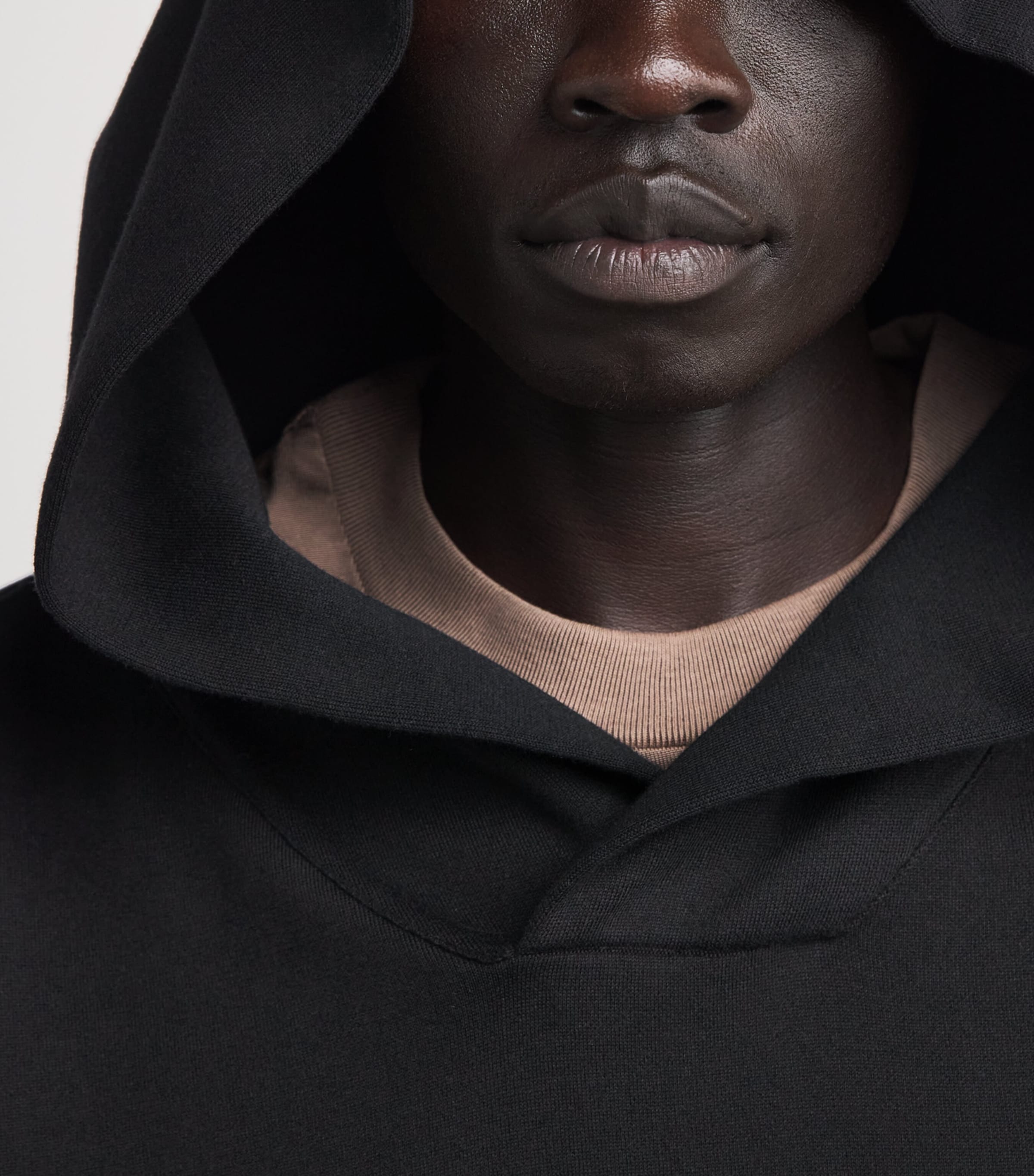 Fear Of God Mens Cotton-Blend Double-Knit Hoodie Black / Image 3