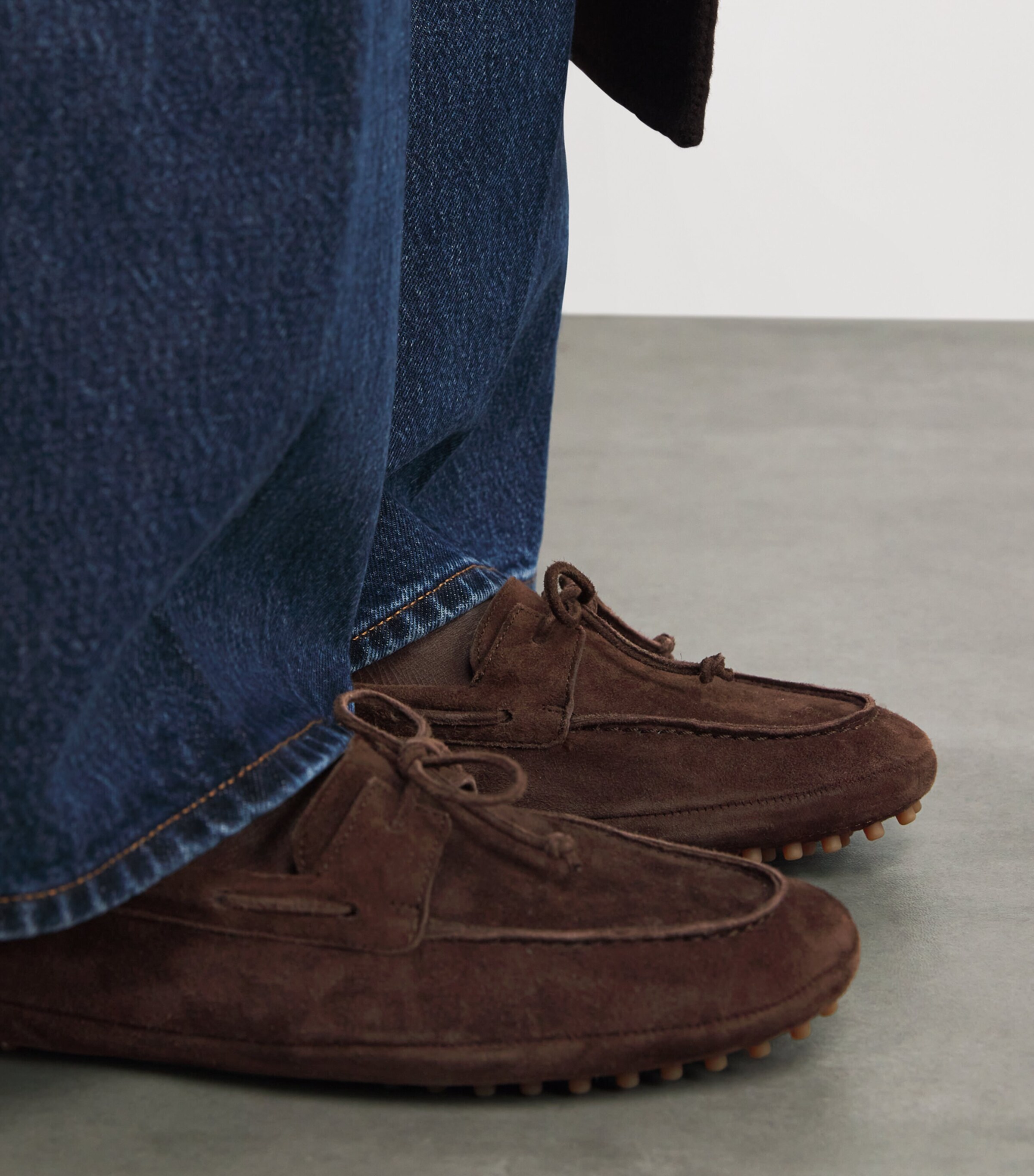 Le Monde Beryl Suede Moccasin Driver Shoes Dark Brown Image 2