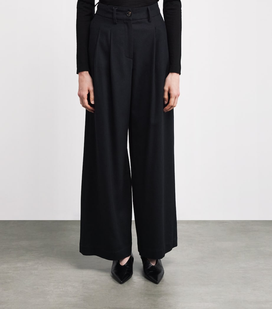 Kid Cashmere Pleated Wide-Leg Trousers 4 BLACK Image 3