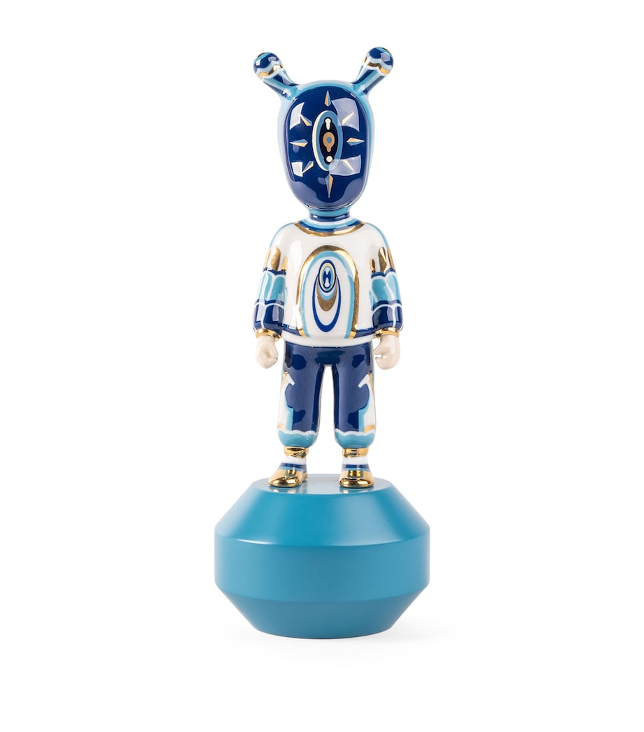 Small The Guest by Kzeng Jiang Figurine WHITE & BLUE Image 1