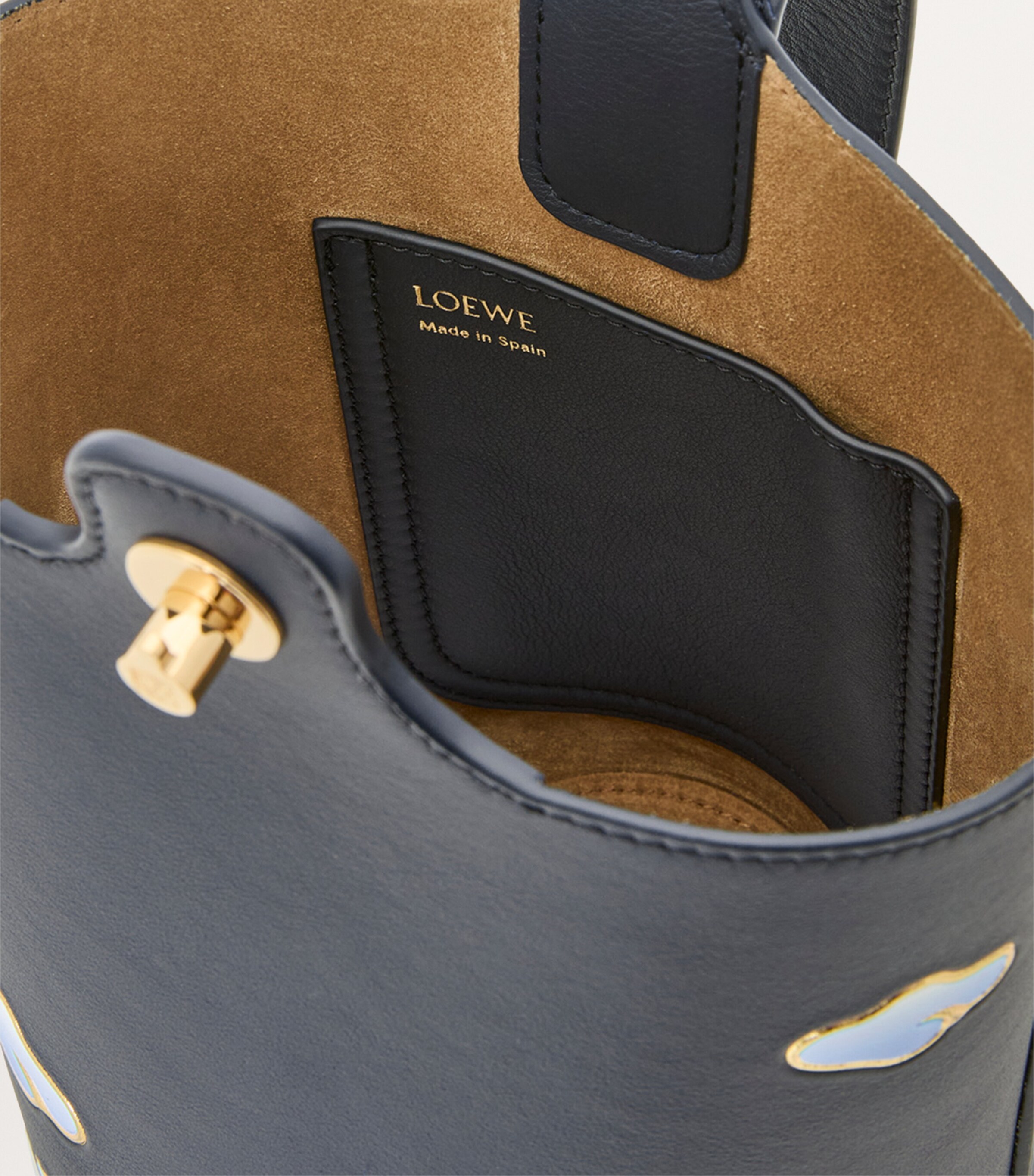 LOEWE x Suna Fujita Leather Clouds Pebble Bucket Bag Dark Ink Image 6