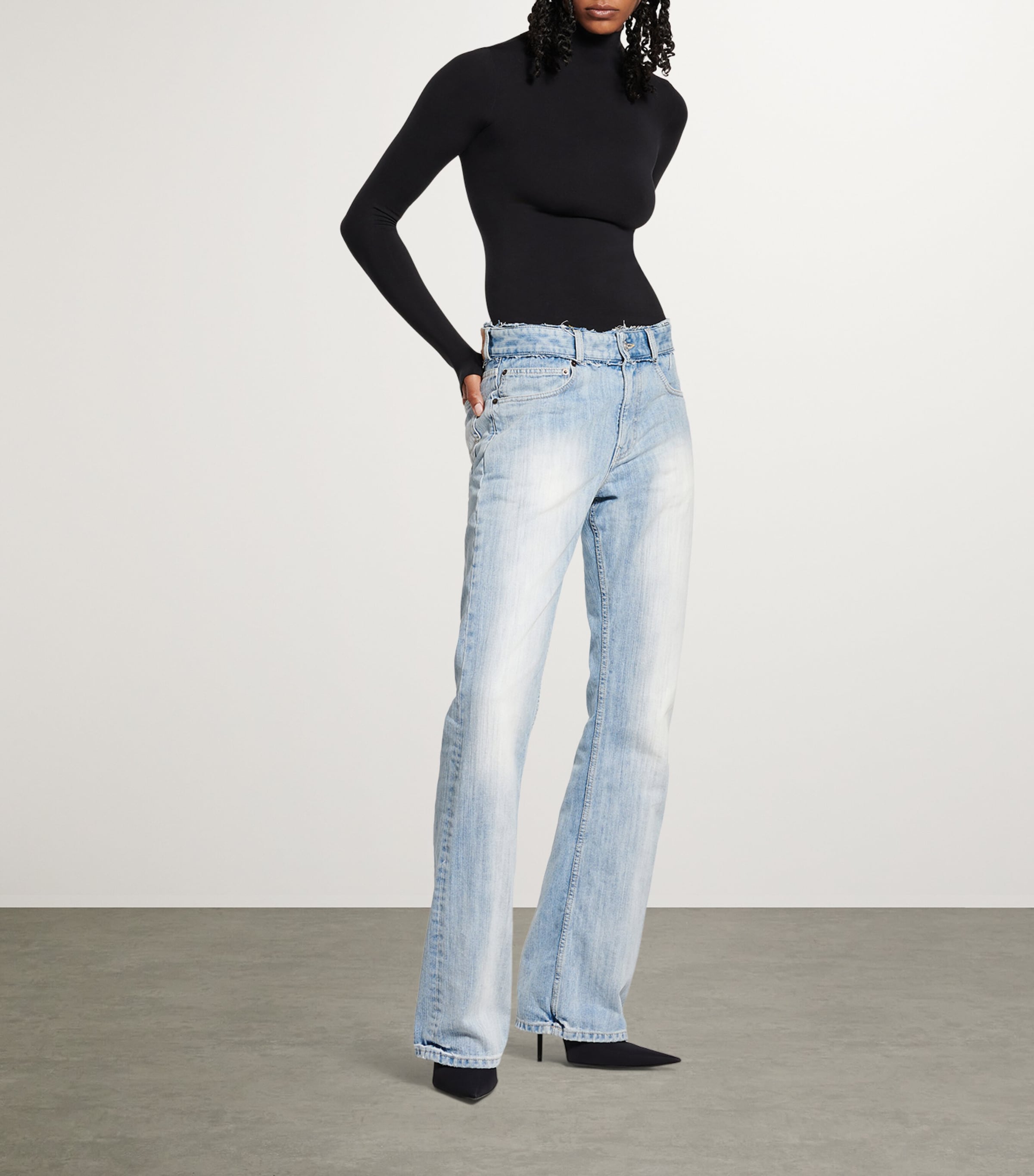 Distressed Low-Rise Straight Jeans 2540 Image 3