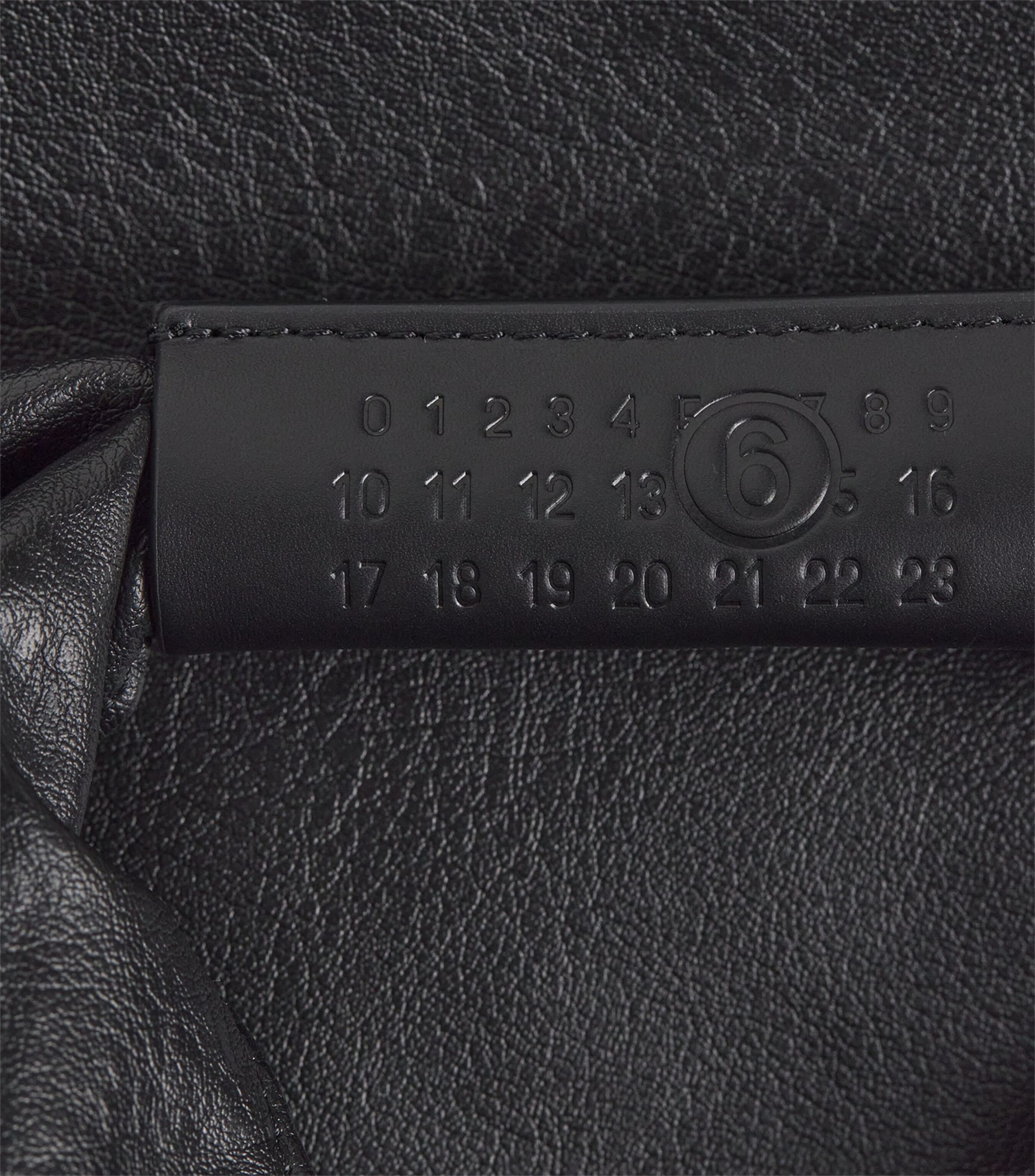 Classic Japanese Cross-Body Bag T8013 Image 6