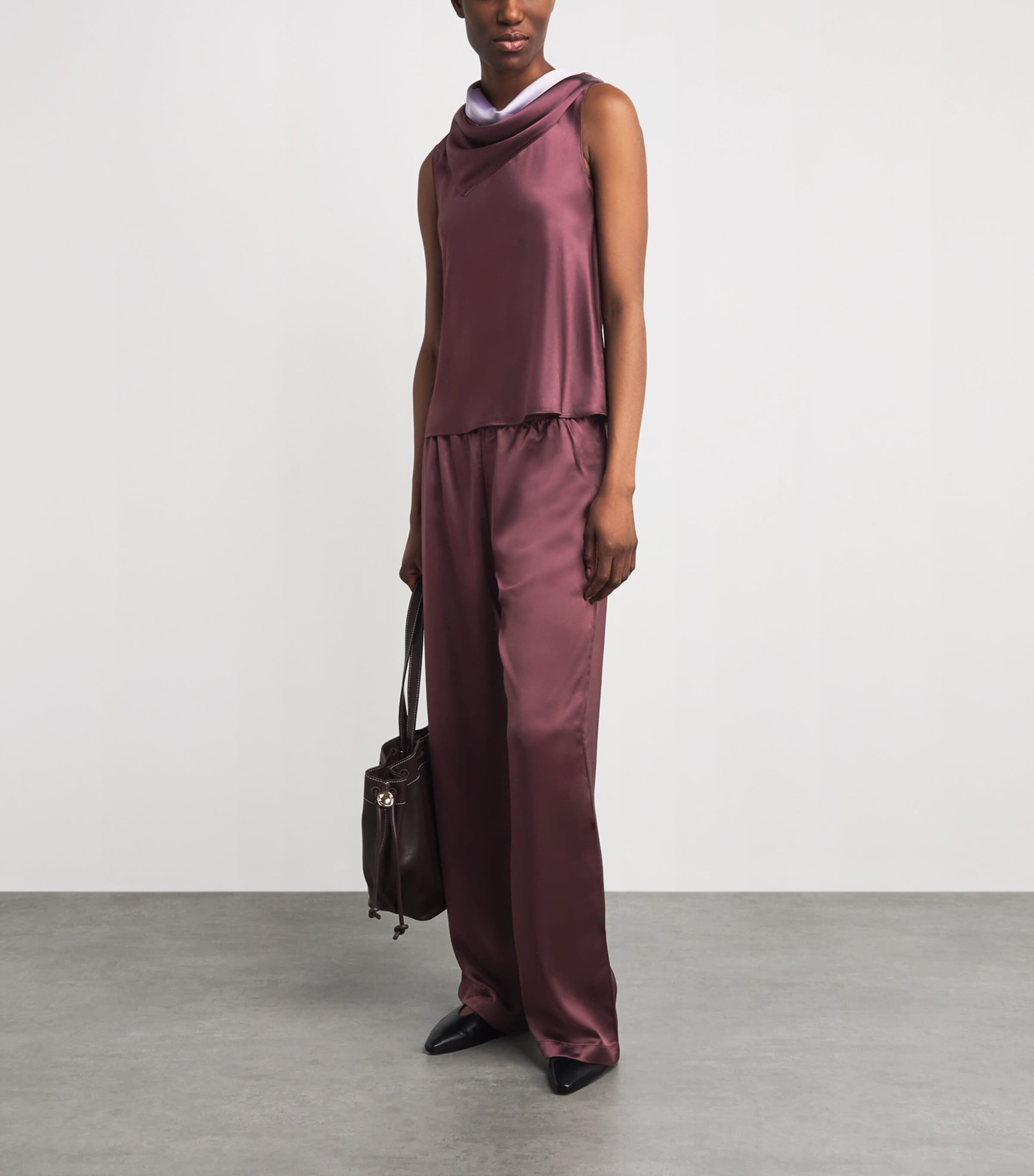 LESET Womens Satin Barb Wide-Leg Trousers Malbec Image 2