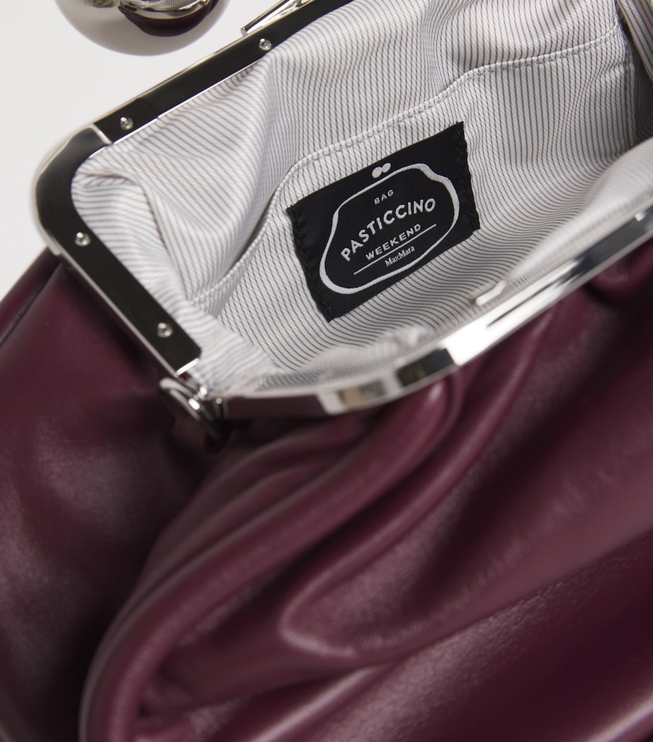 Medium Leather Pasticcino Clutch Bag RED PURPLE Image 4