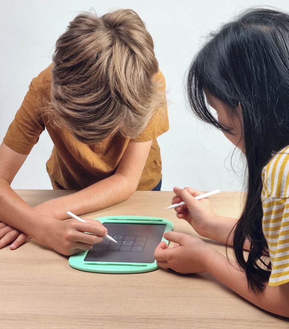 Travel Games Tablet MULTI Image 5