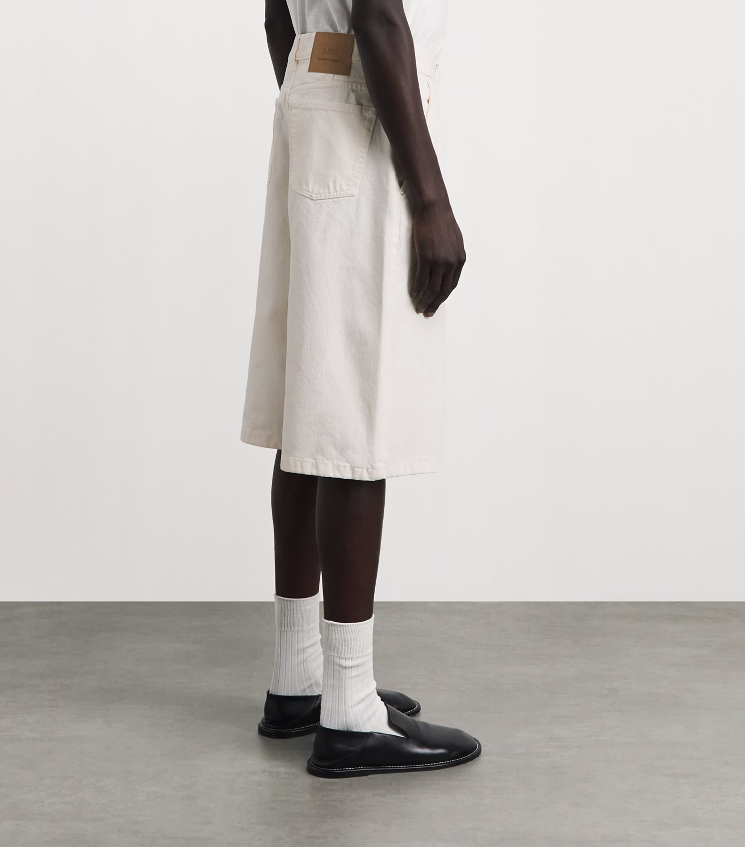 AMI Paris Mens Cotton Oversized Bermuda Shorts Blanc Creme Image 5