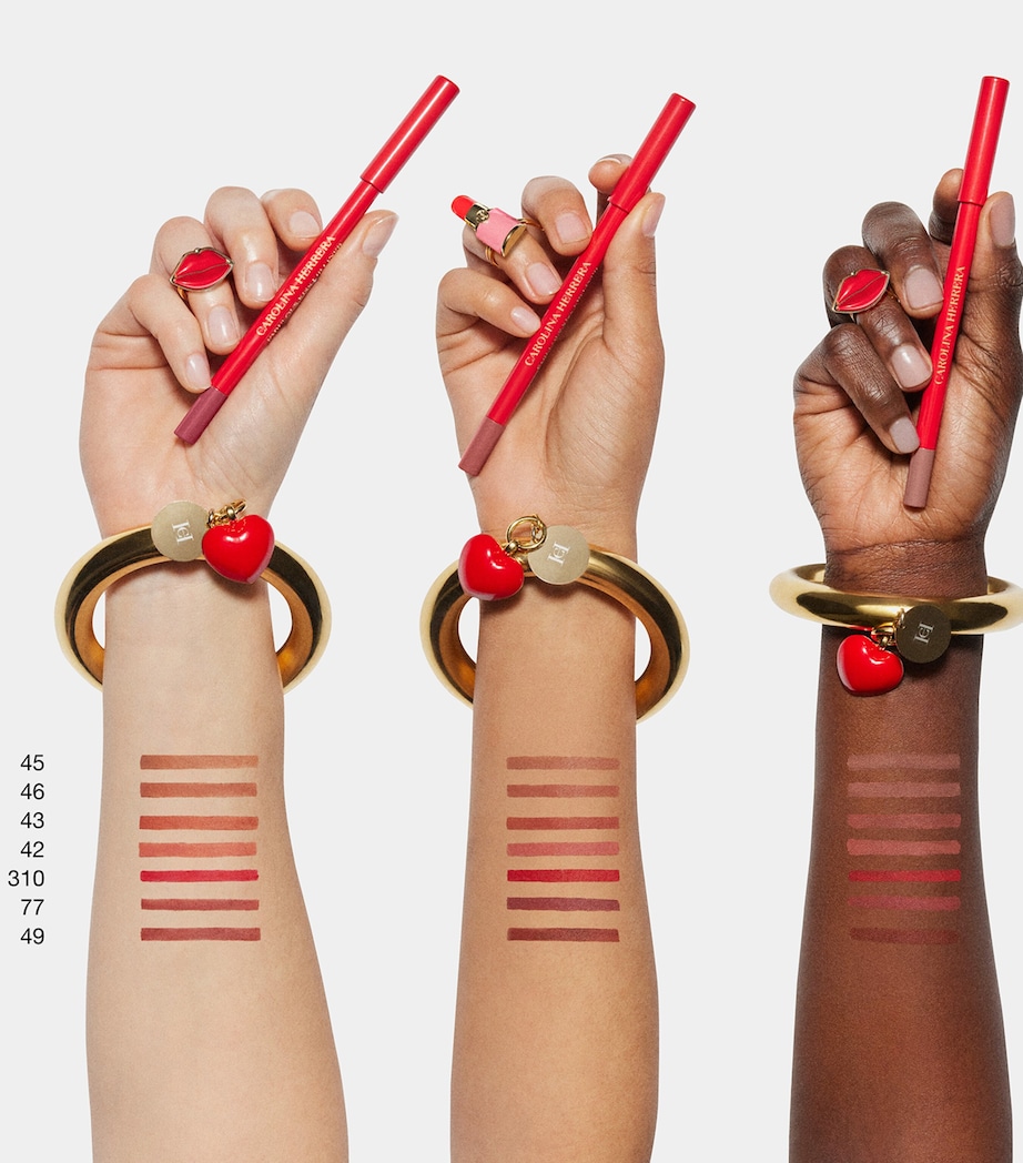 Carolina Herrera Fabulous Kiss Lip Liner Not A Classic Pink Image 3
