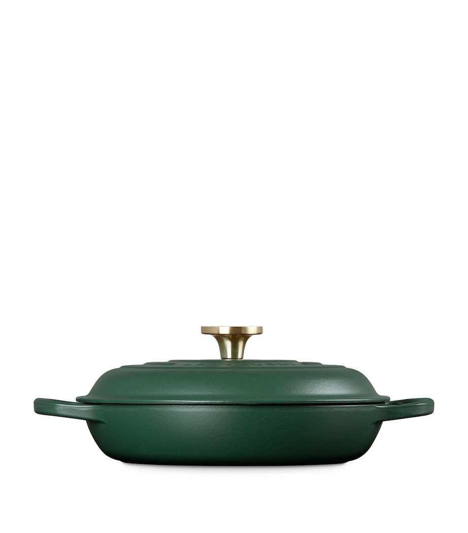 Le Creuset Cast Iron Shallow Round Casserole Dish (26cm) Green Image 3