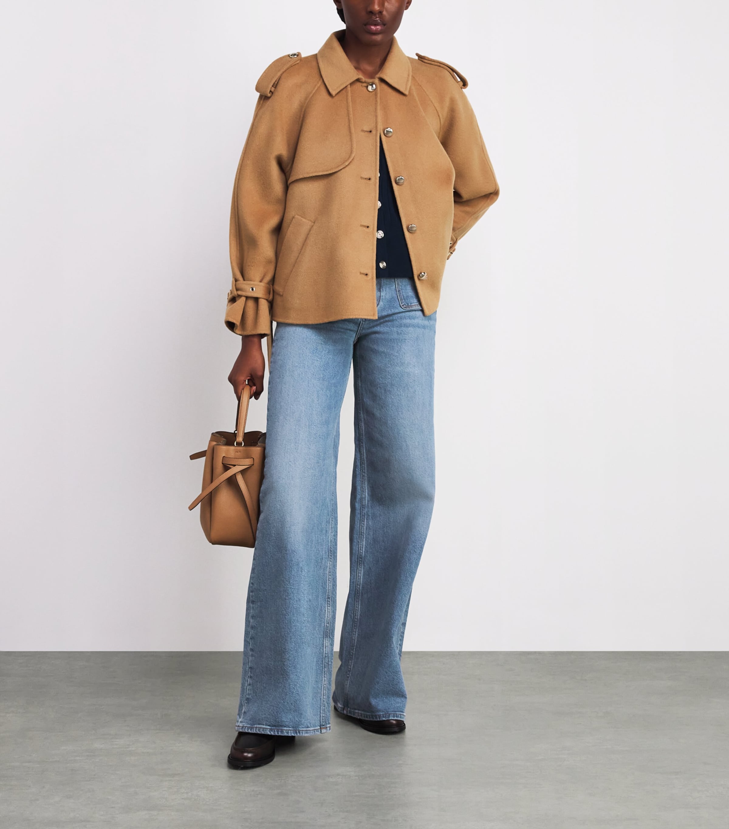 Chain-Detail Straight Jeans BLUE Image 2