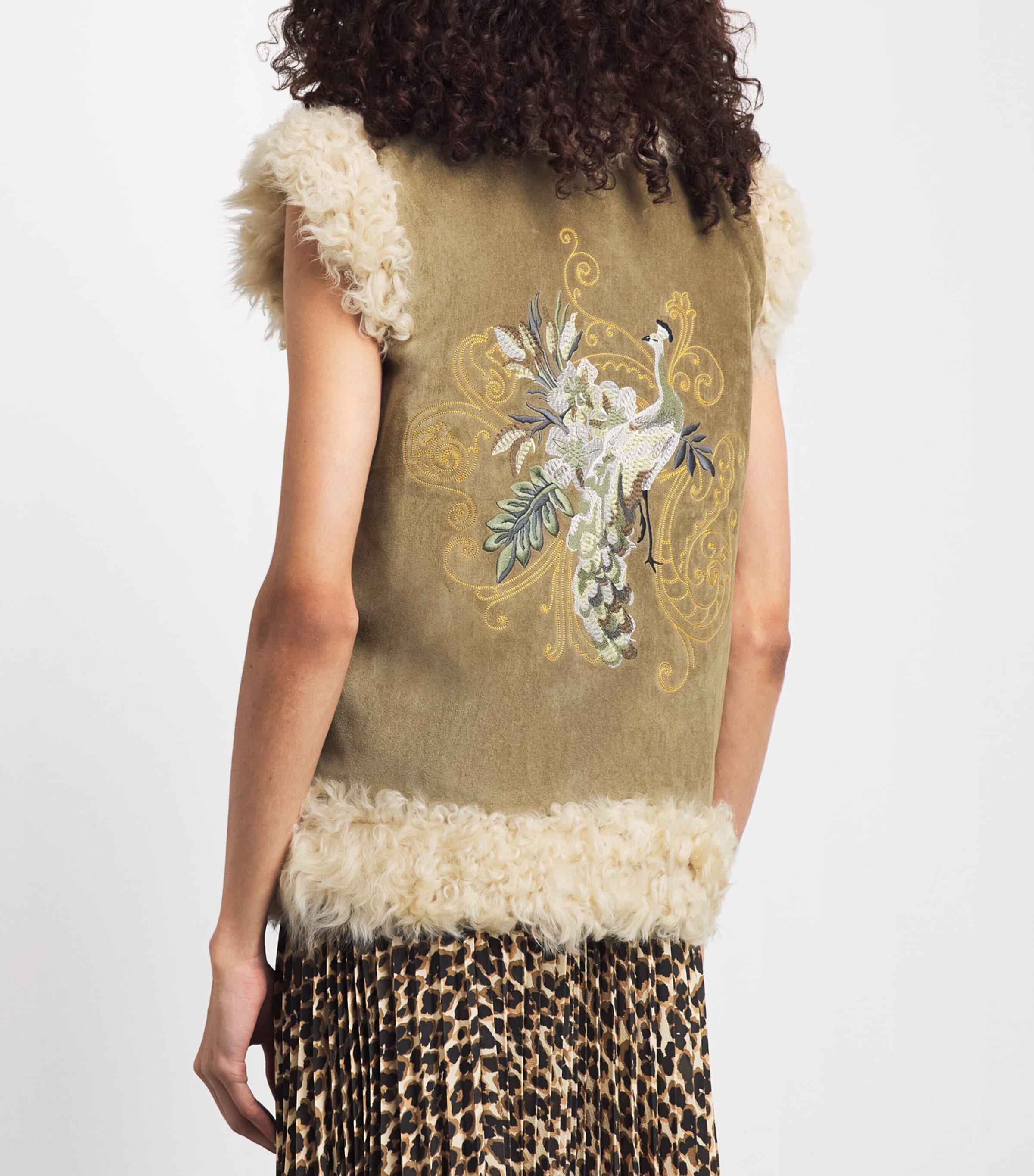 Etro Womens Shearling Embroidered Gilet Marrone Image 5