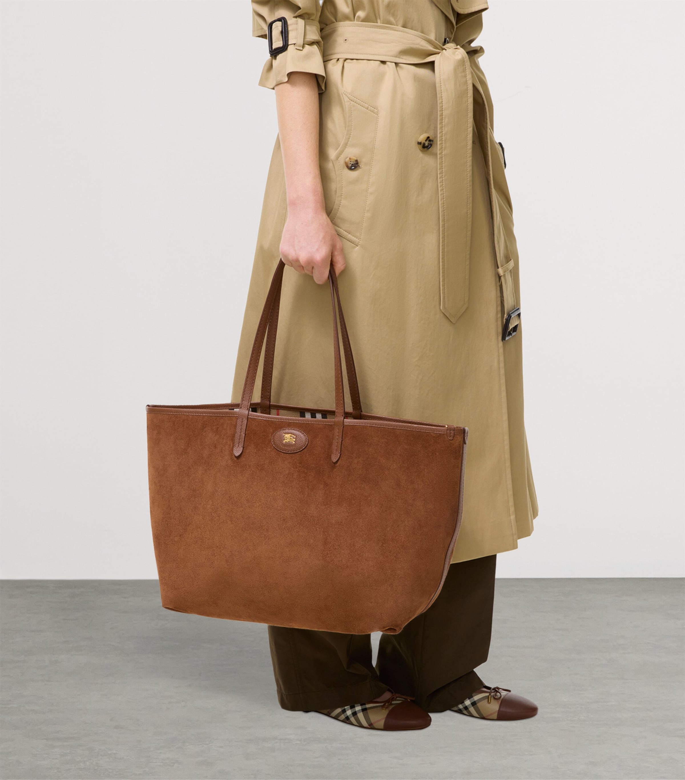 Burberry Medium Suede-Check Reversible Bloomsbury Tote​ Bag Hazel/sand Check Image 3