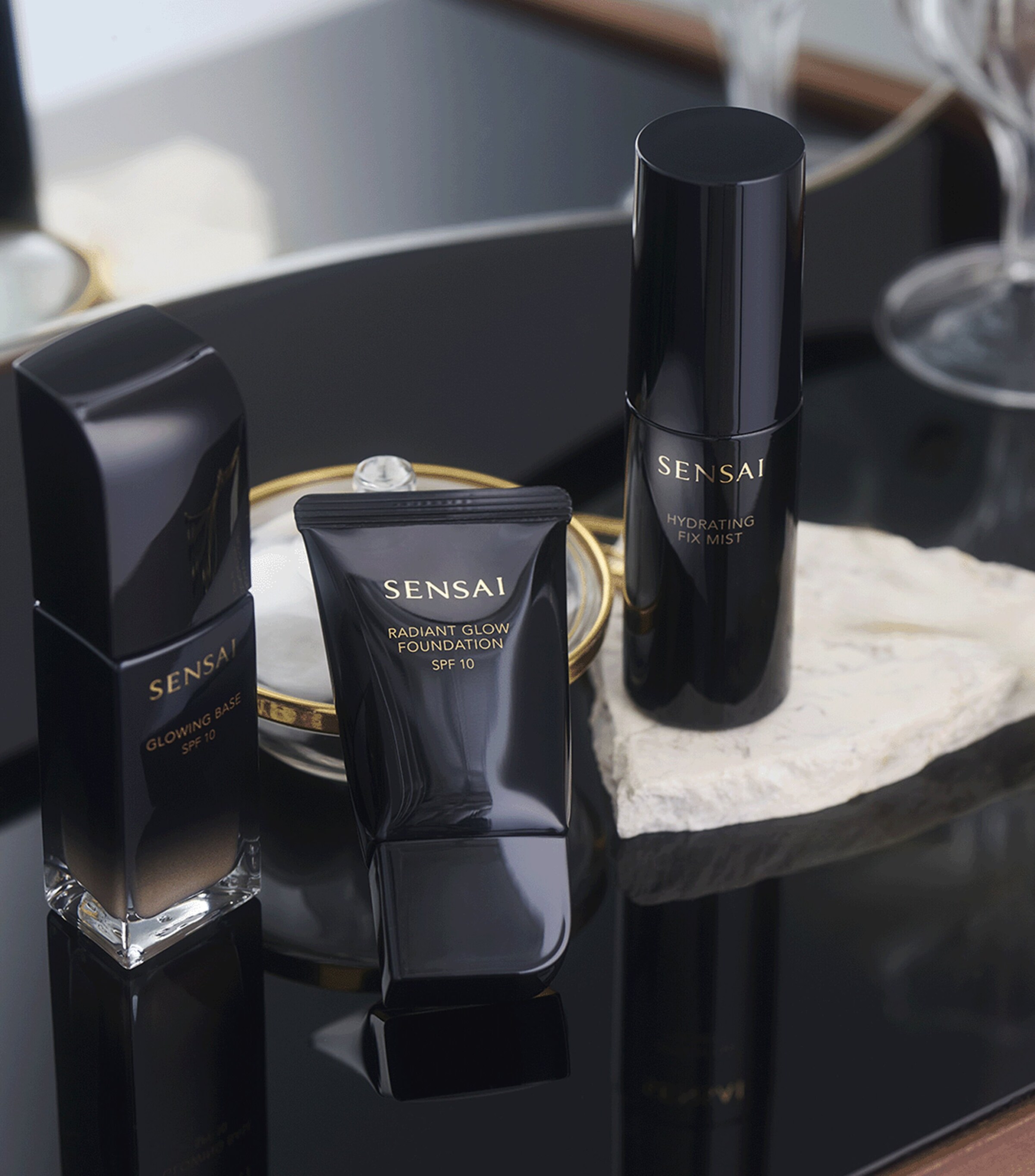 Sensai Radiant Glow Foundation | Beauty New In | Make-up | Face | Foundations | Tinted Moisturisers | Designers | Sensai | Make Up Sensai Radiant Glow Foundation | Beauty New In | Make-up | Face | Foundations | Tinted Moisturisers | Designers | Sensai | Make Up