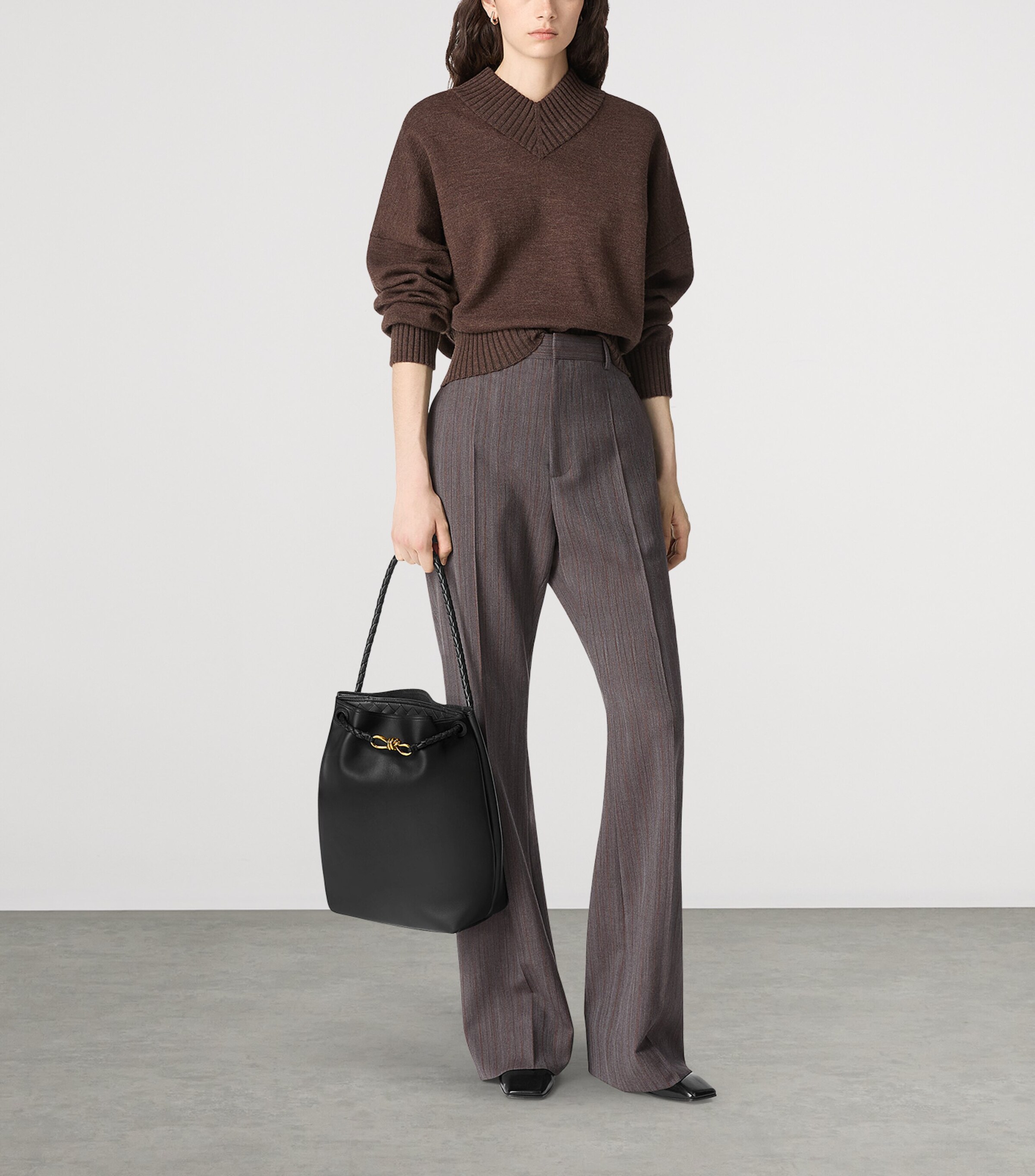 Leather Andiamo Bucket Bag 1019 Image 7