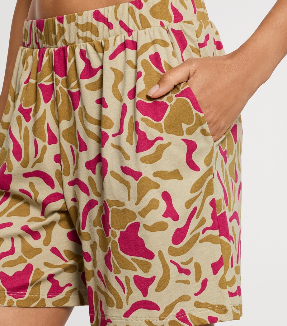 Hanro Womens Cotton-Modal Printed Shorts Illustrated Petals Image 6