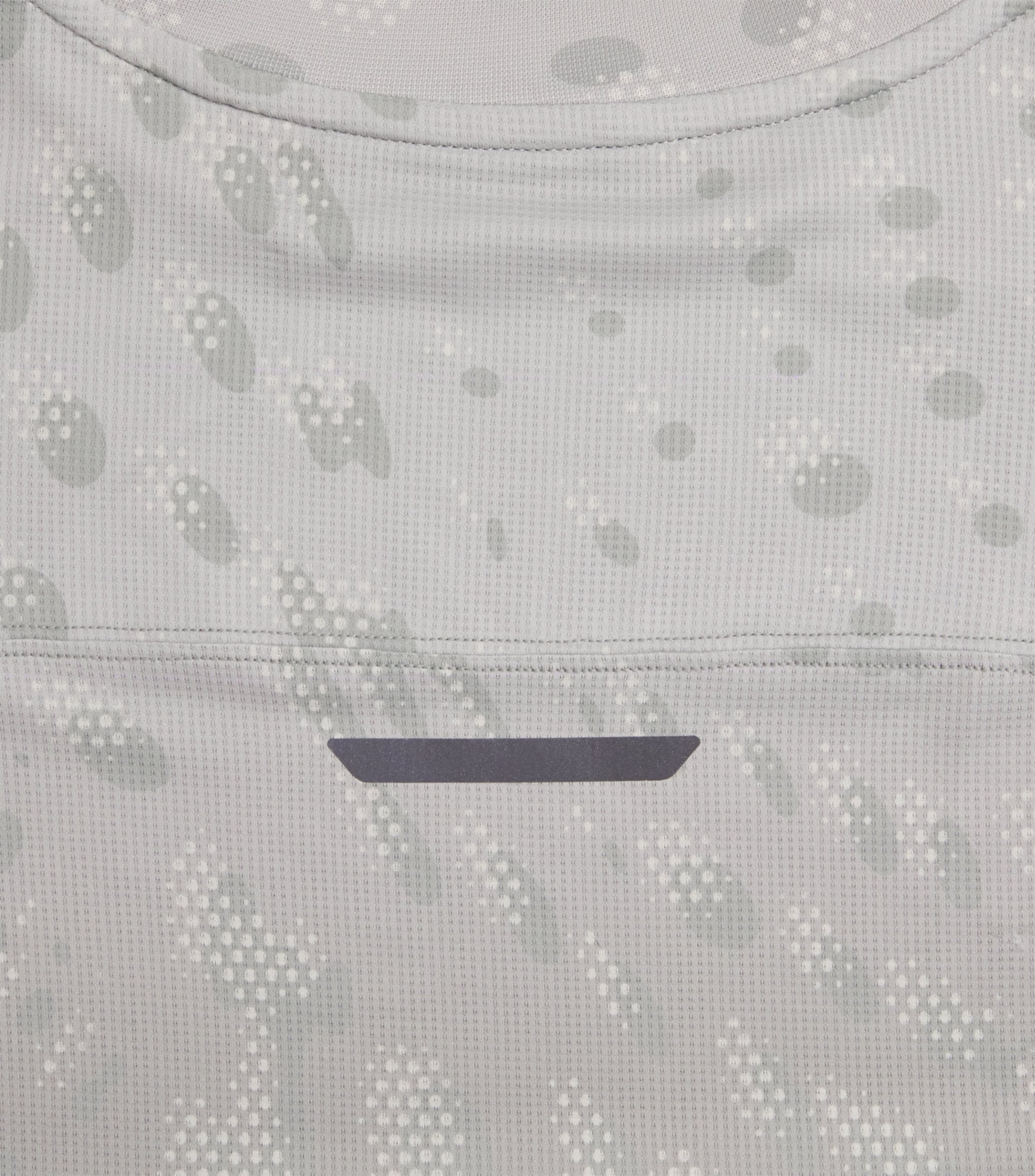 On Mens Performance Volt T-Shirt Espresso Image 6