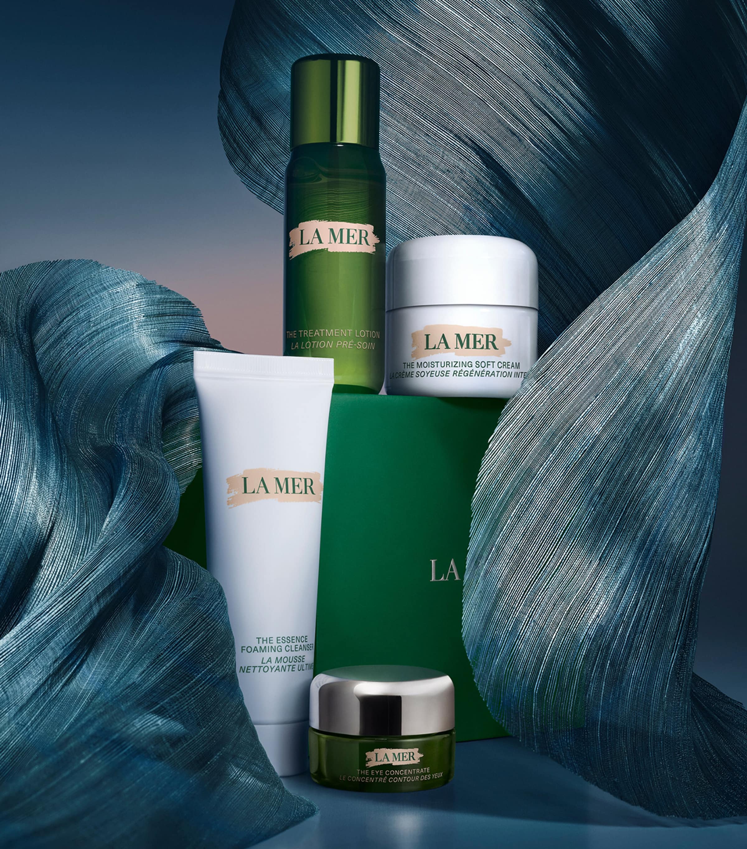 La Mer La Mer Best Sellers Skincare Gift Set Image 2