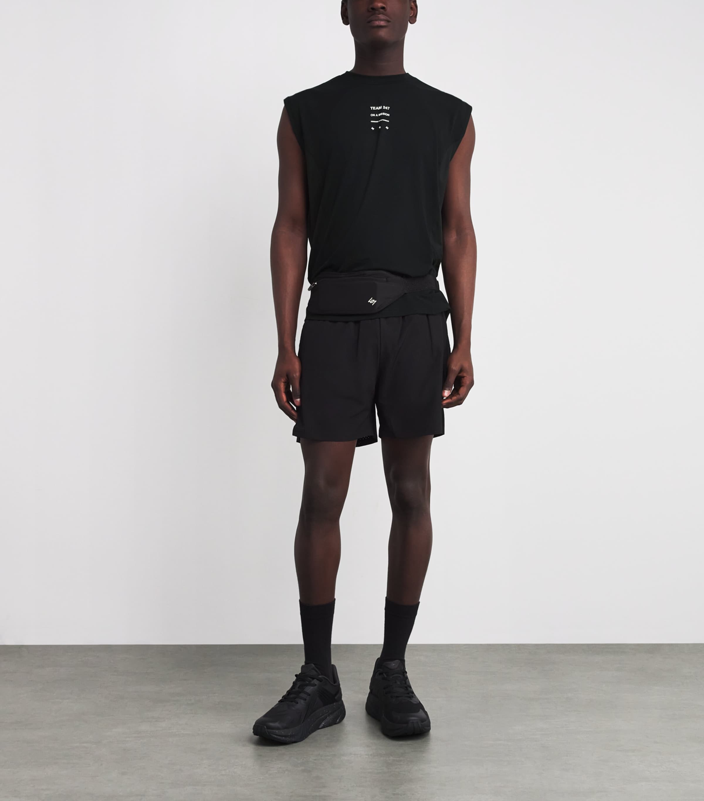 Uprising Oversized Tank Top BLACK Image 2