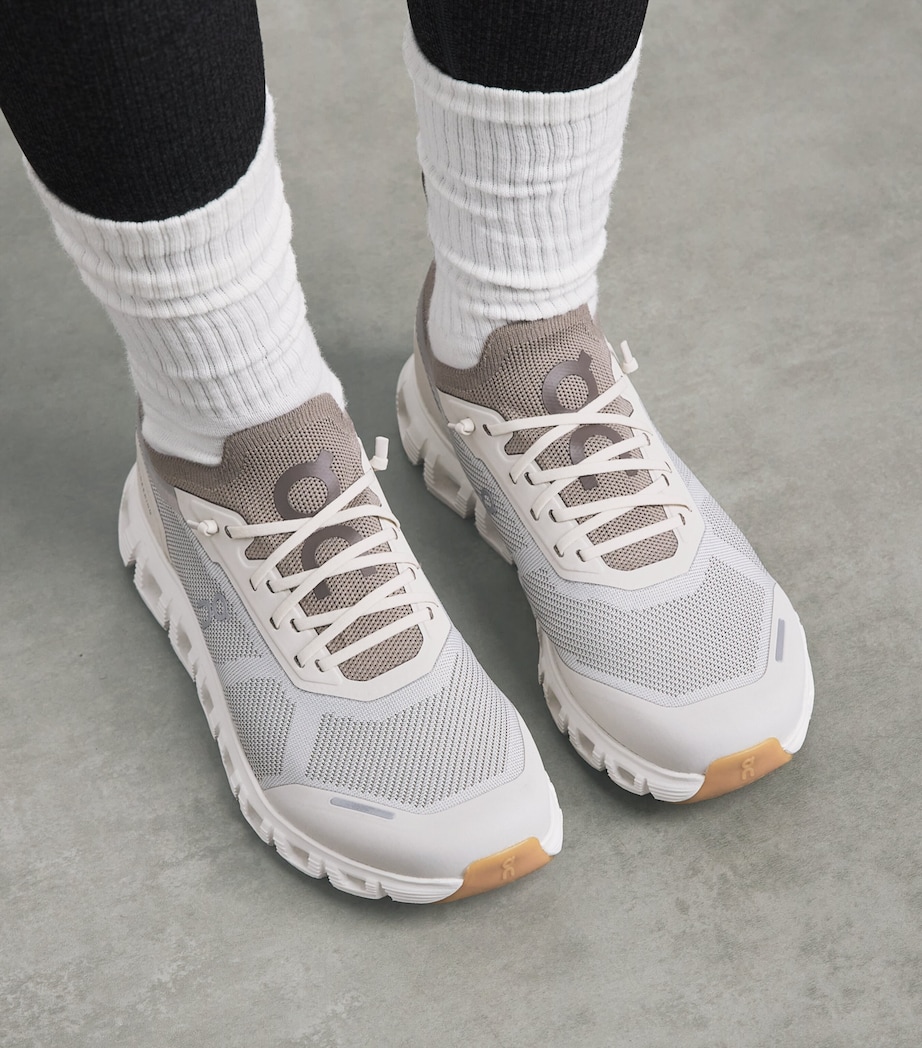 On Womens Cloud 6 Versa Trainers Pearl | Cinder Image 2