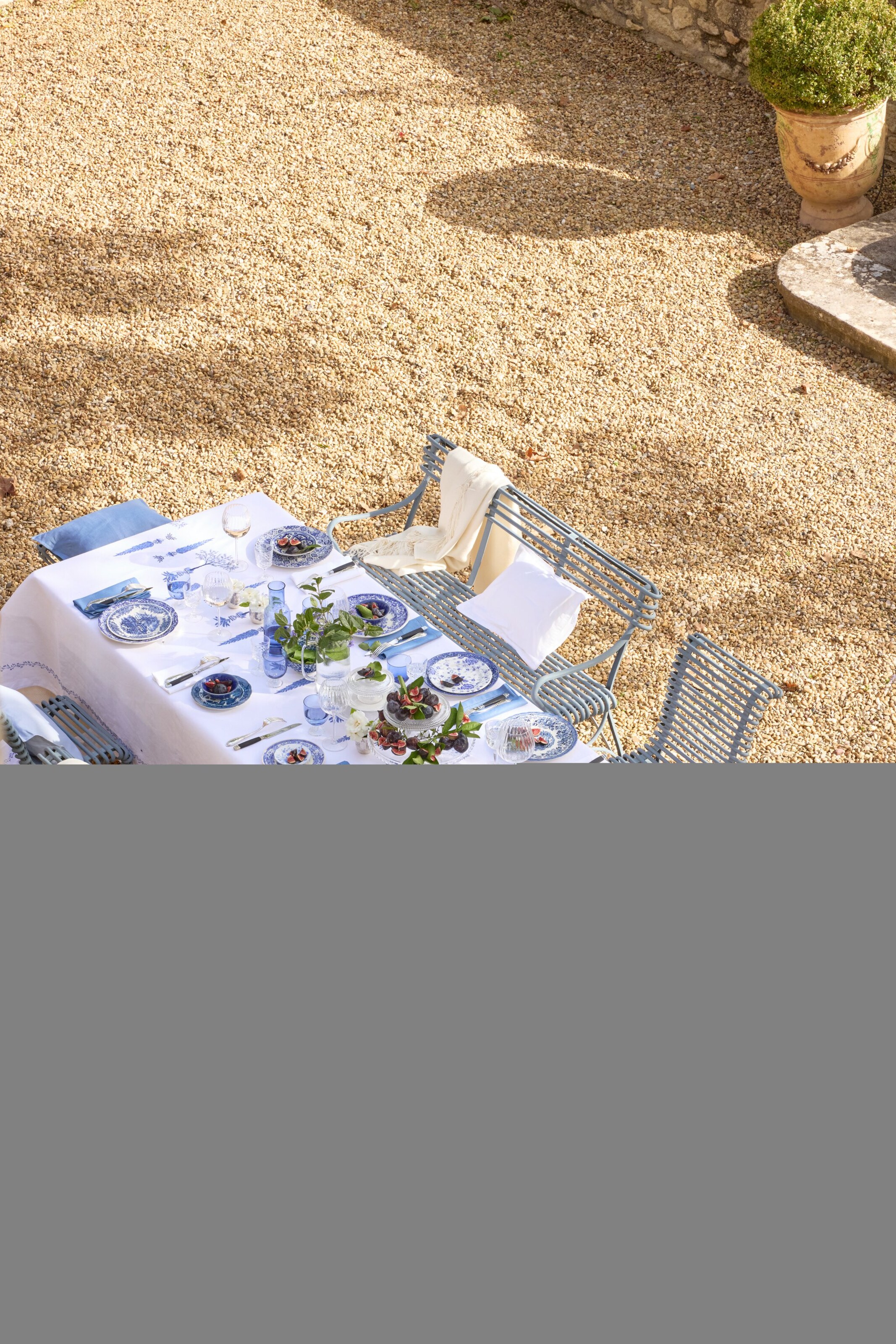 Linen Embroidered Midi Tablecloth (170cm x 250cm) WHITE/BLUE Image 5