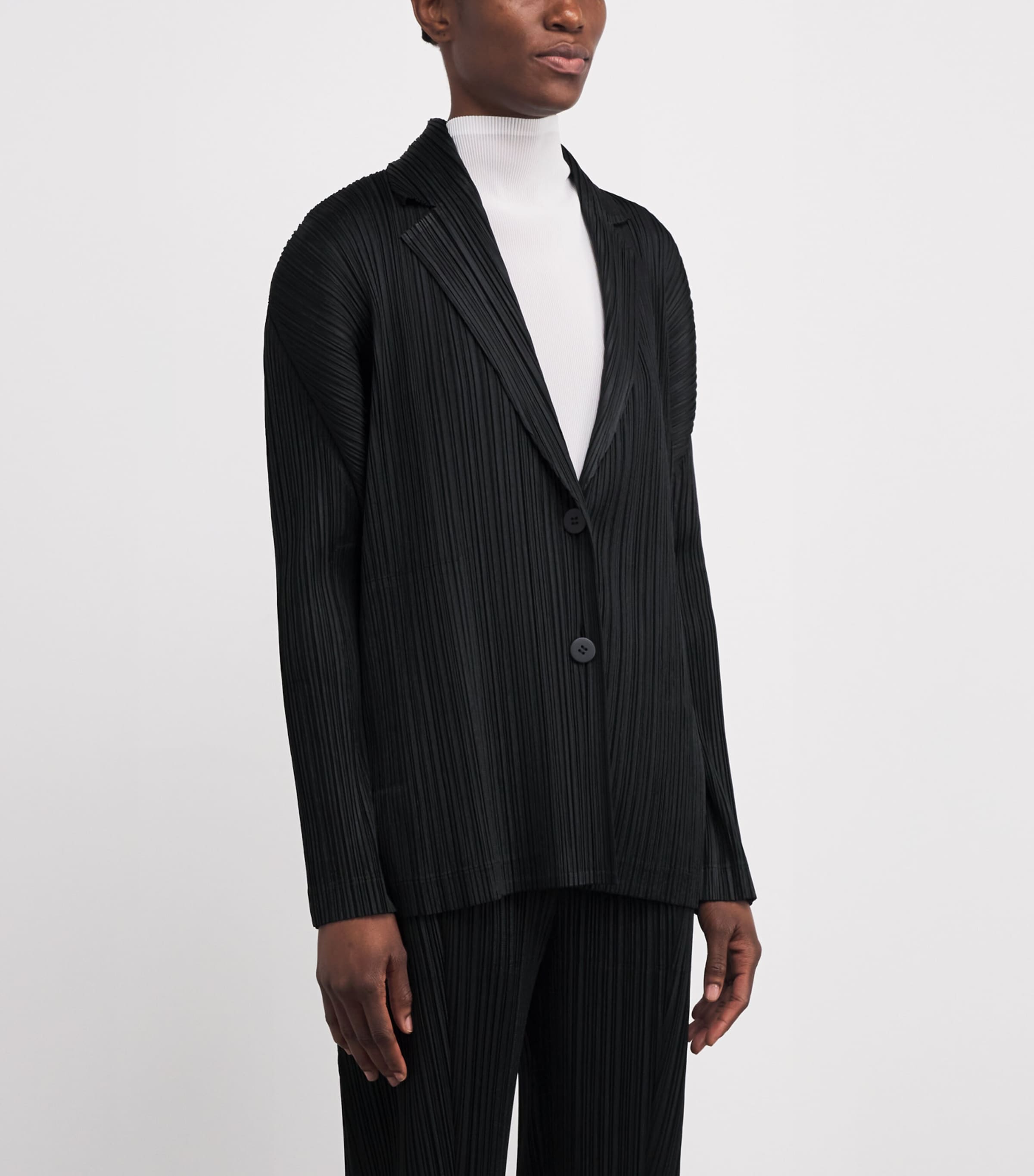 希少【pleats please issey miyake】ジャケット Pleats Please Issey Miyake Black Pleats Jacket | Harrods US