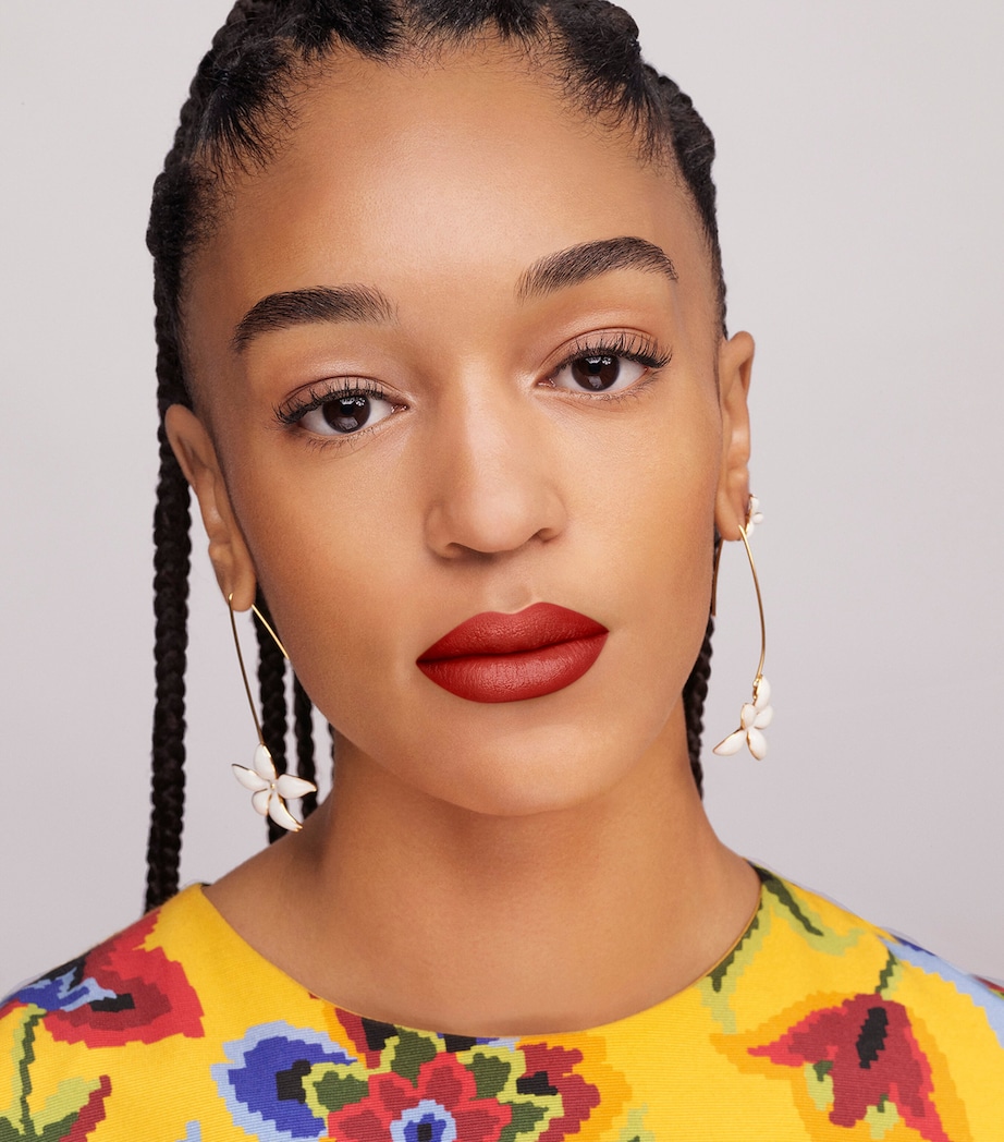 Fabulous Kiss Satin Lipstick and Cap Bundle 373 Image 5