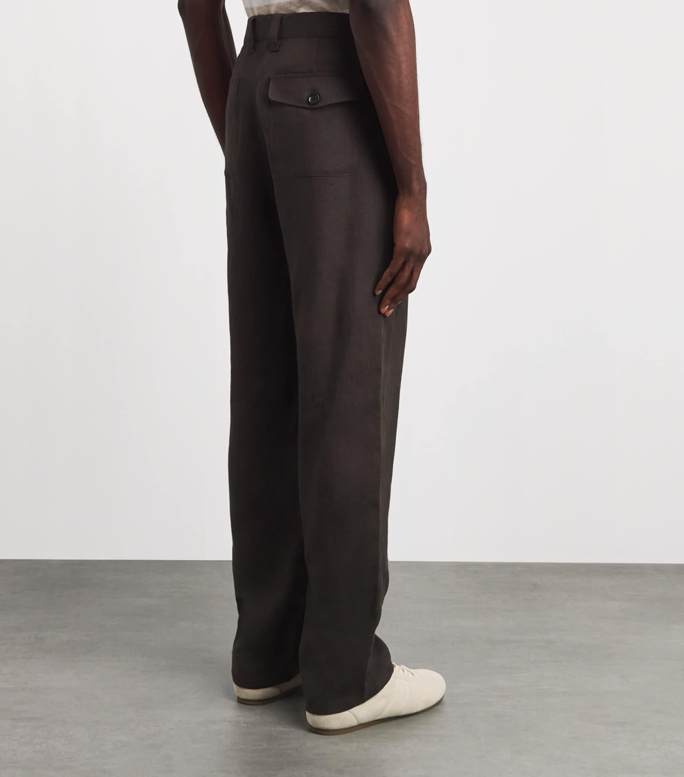 Oliver Spencer Mens Linen-Cotton Morton Pleated Trousers Brown Image 5