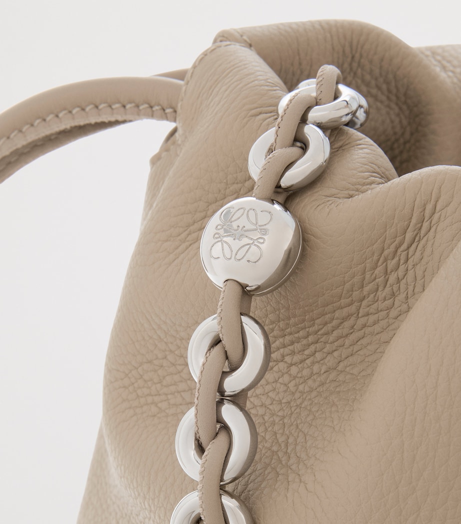 Medium Leather Flamenco Shoulder Bag CLAY Image 9