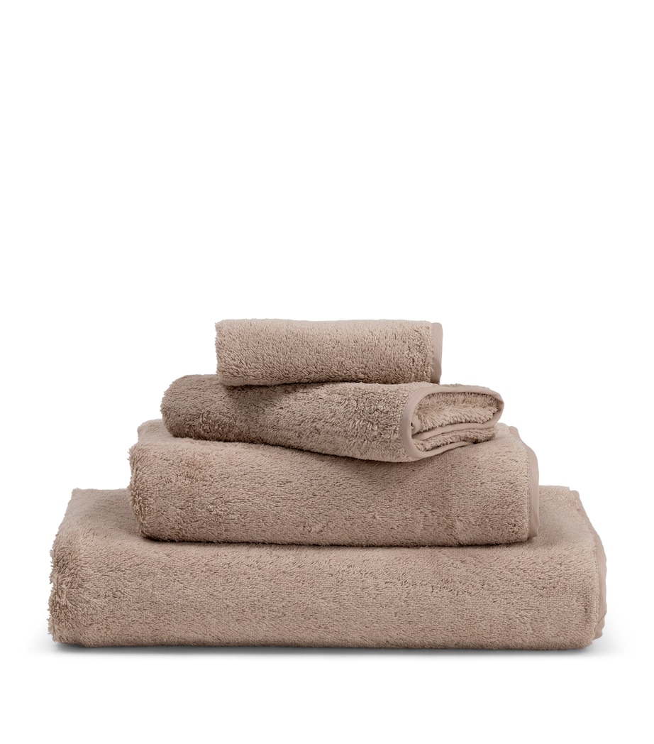 Frette Cotton Unito Hand Towel (60cm x 110cm) Misty Blush Image 4