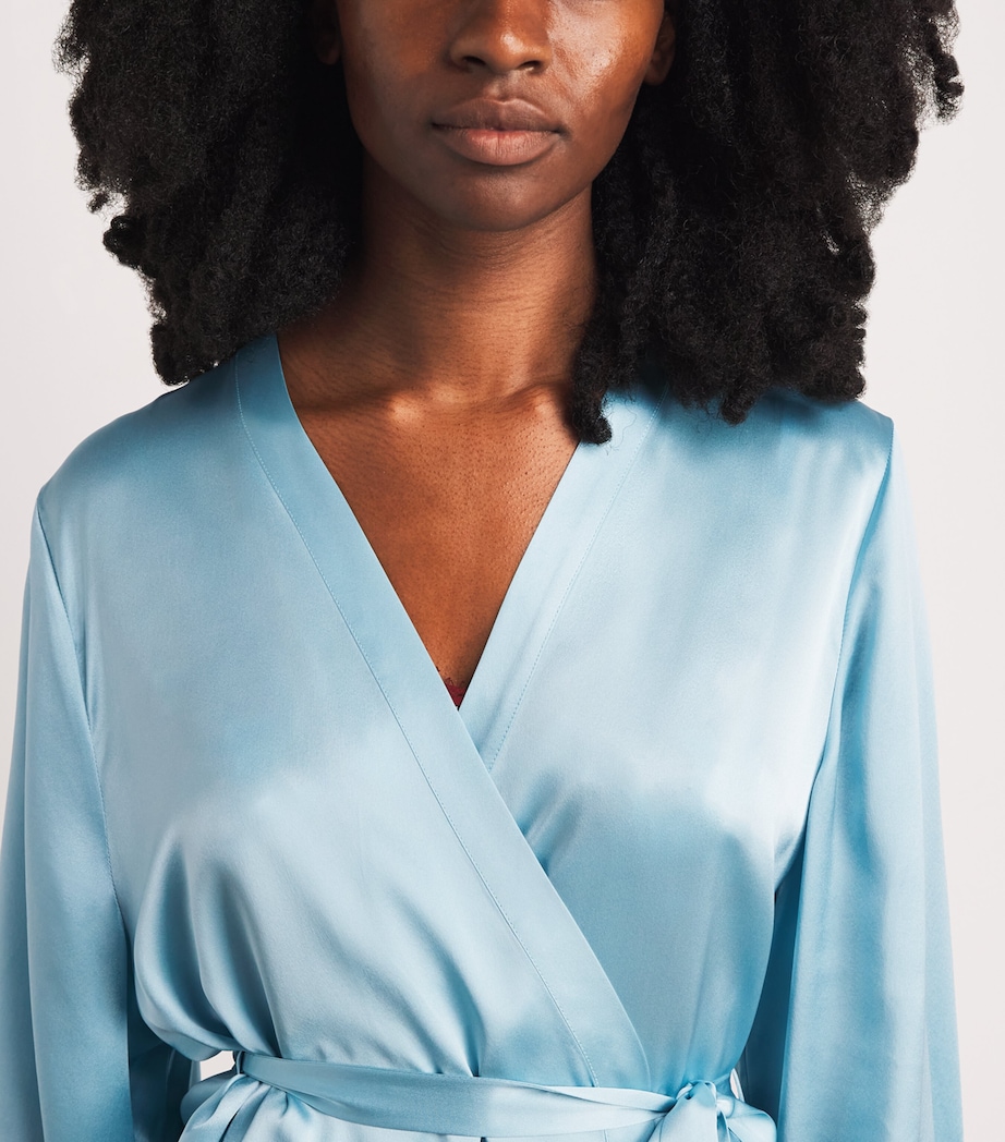 Marjolaine Womens Silk Short Tracy Robe Glacier Image 3