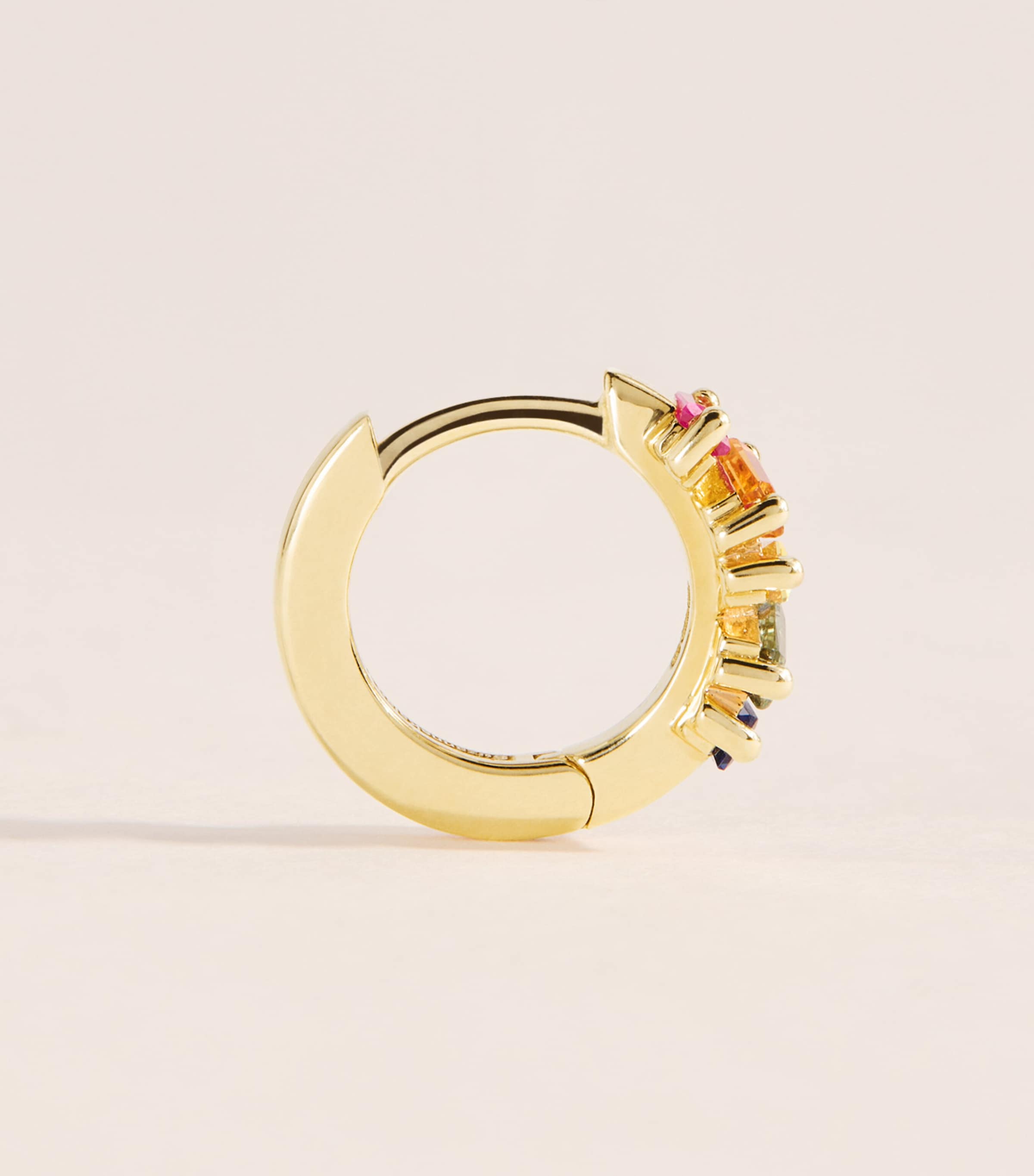Suzanne Kalan Yellow Gold and Rainbow Sapphire Bold Huggie Earrings Yg/rs Image 3