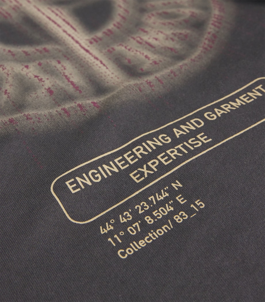 Cotton Compass Graphic T-Shirt V0062 Image 5