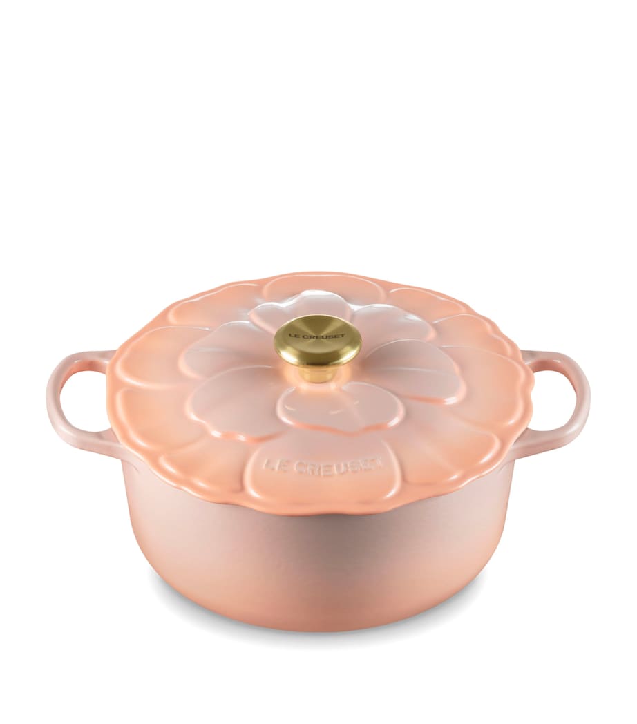Le Creuset Cast Iron Petal Casserole Dish (26cm) Pêche Image 2