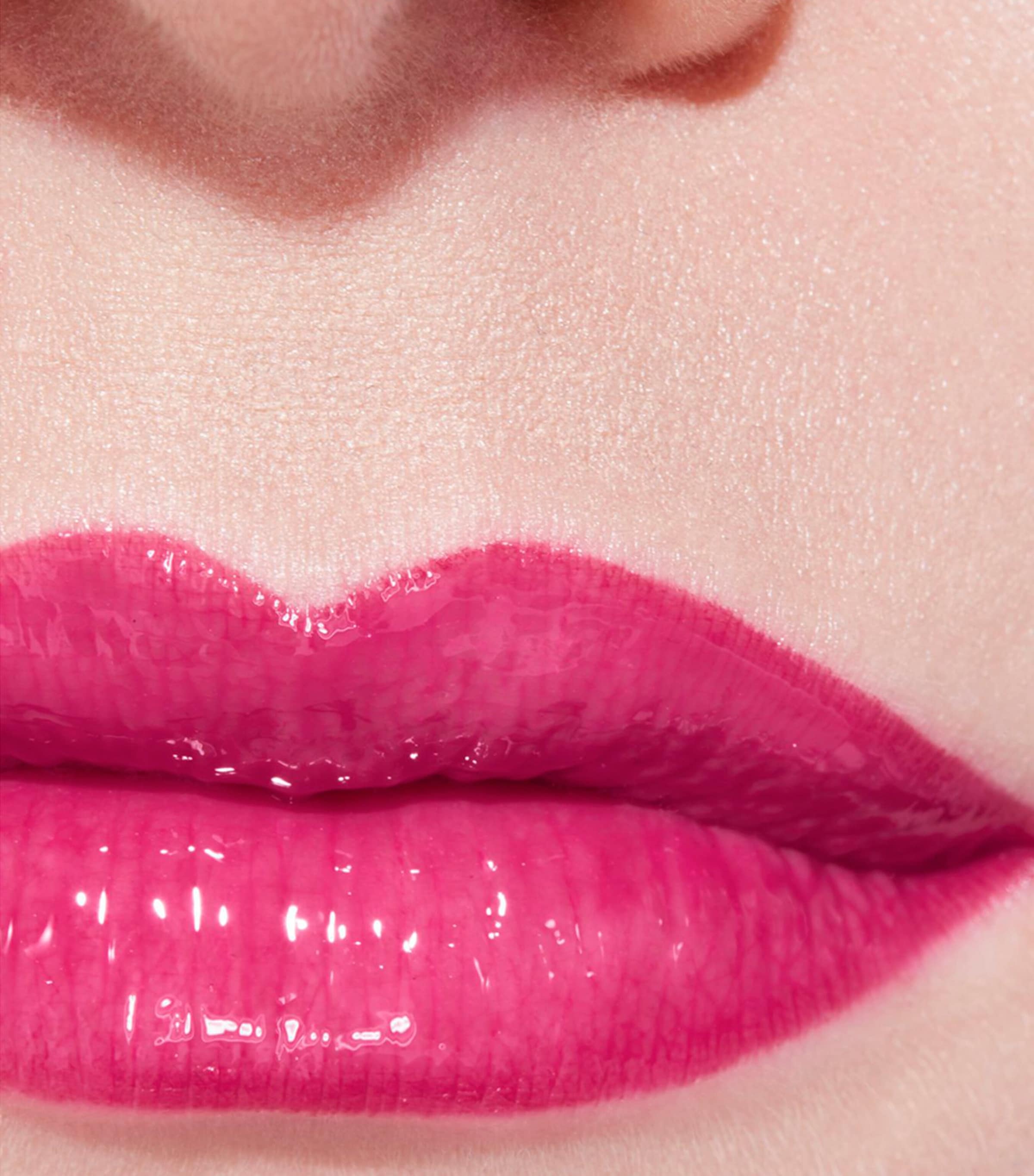 CHANEL ROUGE COCO GLOSS Moisturising Gloss Ornement Image 5