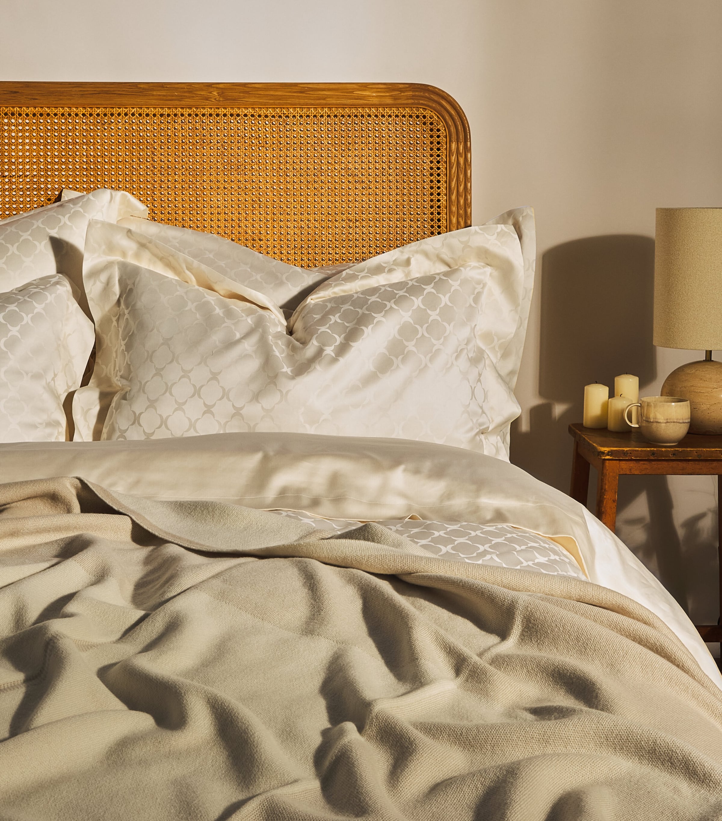 Celso De Lemos Cashmere Pastor Throw (150cm x 120cm) | Home Furnishings | Throws | Bedding | Bedspreads & Bed Throws | Designers | Celso De Lemos