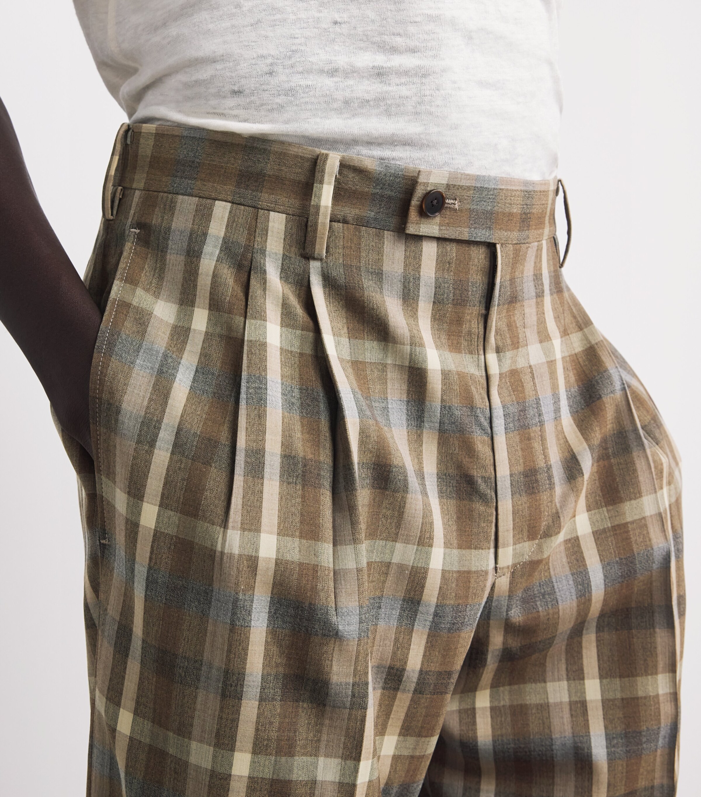 Auralee Mens Wool Check Pleated Wide-Leg Trousers Top Brown Check Image 3