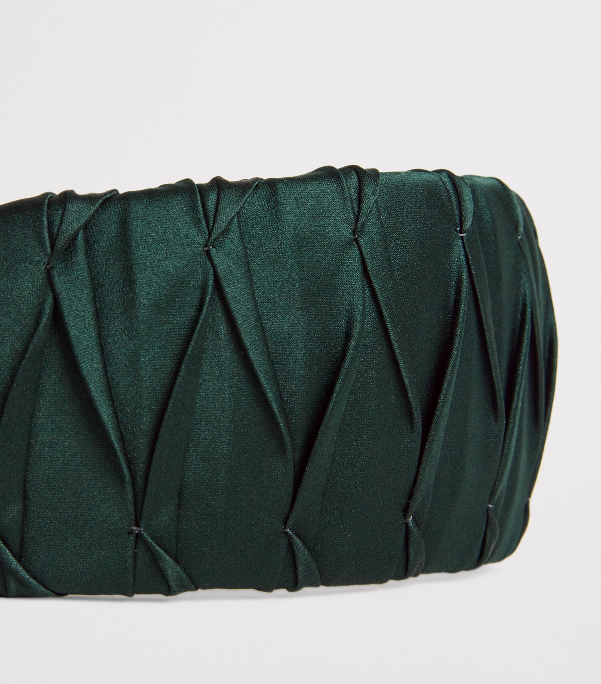 EMILY-LONDON Silk Pleated Halo Deep Green Image 5