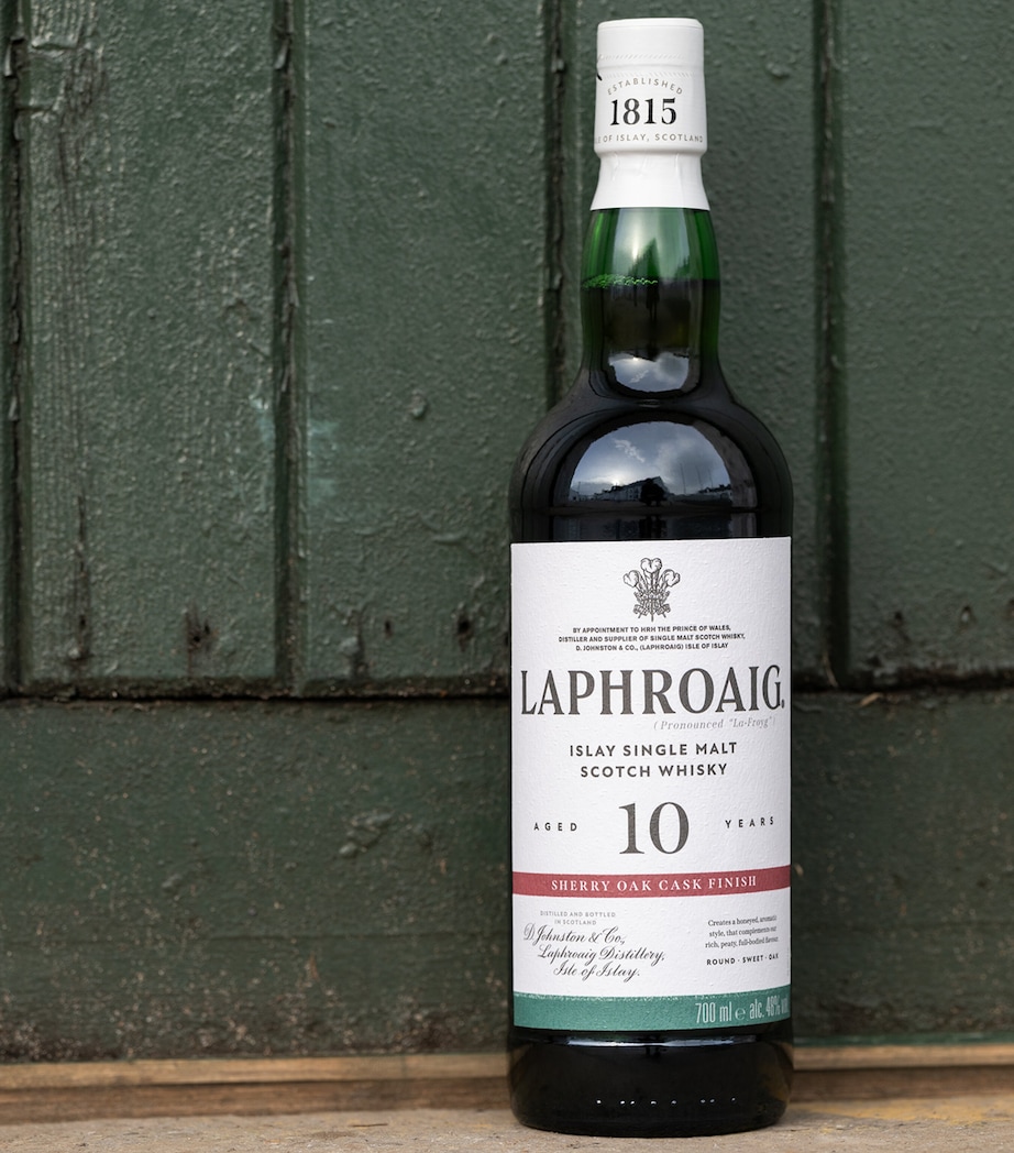 Laphroaig 10-Year-Old Sherry Oak Scotch Whisky (70cl) Image 3