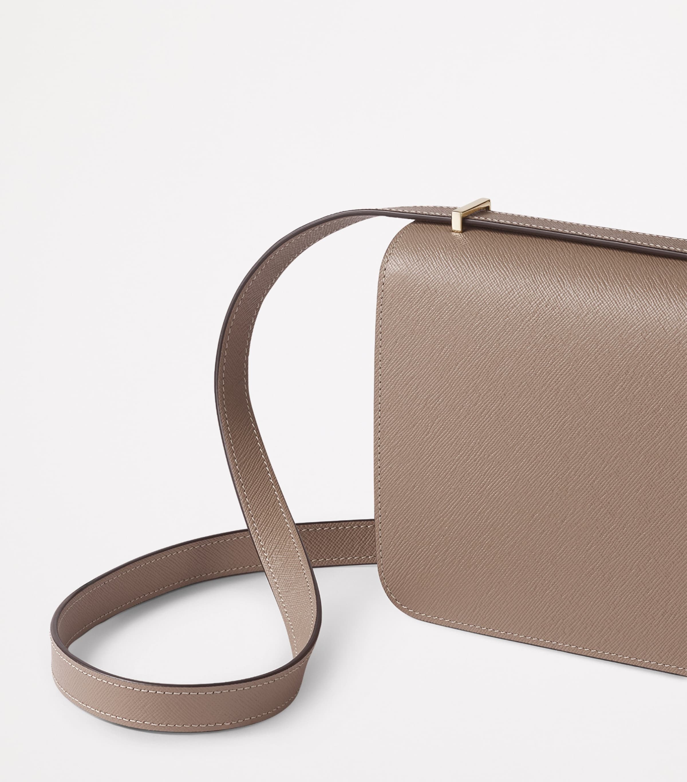 Mini Leather C de Cartier Shoulder Bag BEIGE Image 7