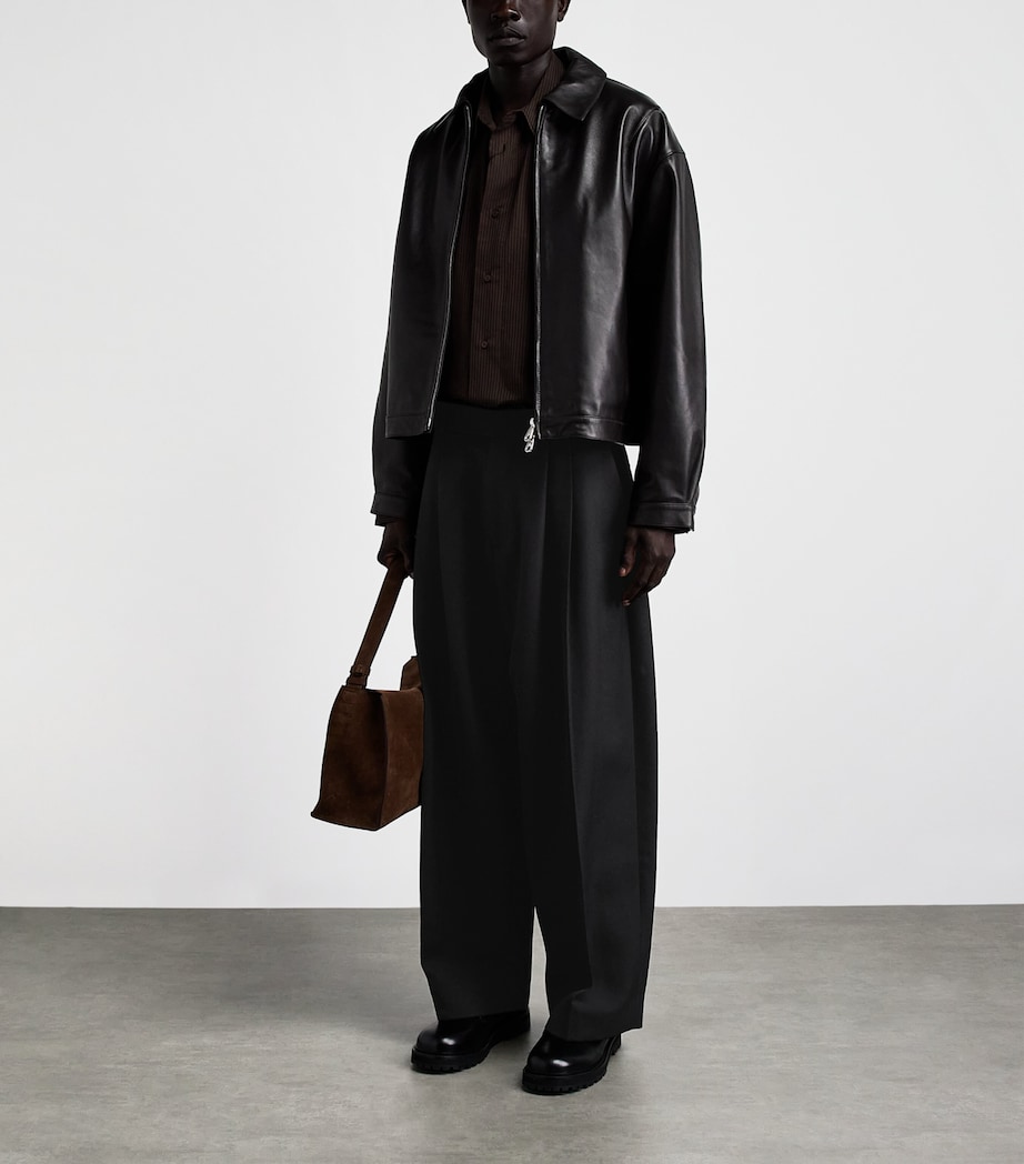 Studio Nicholson Mens Double Pleated Barrel-Leg Trousers Black Image 2
