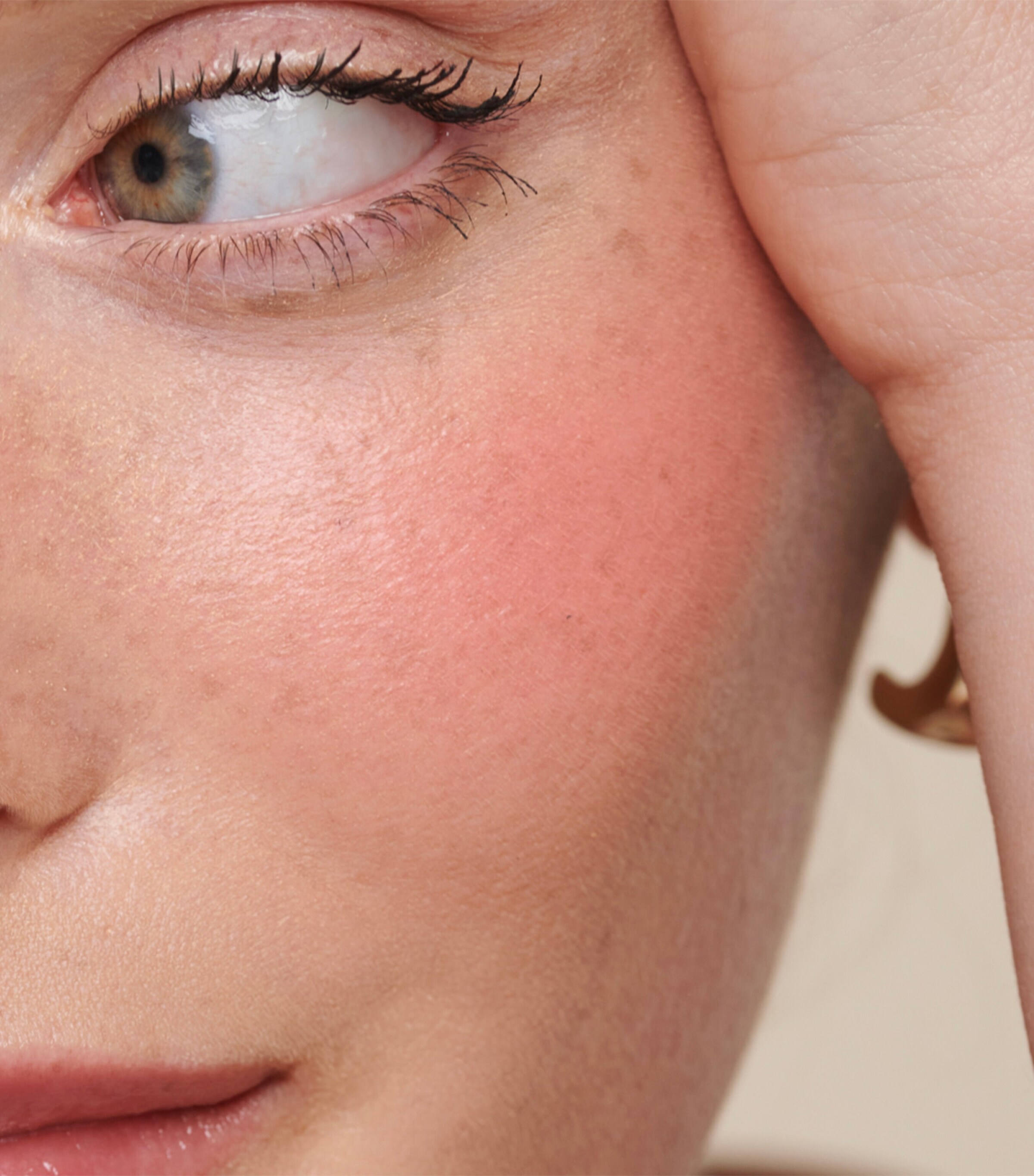 Cream Blush VELVET PEACH Image 3