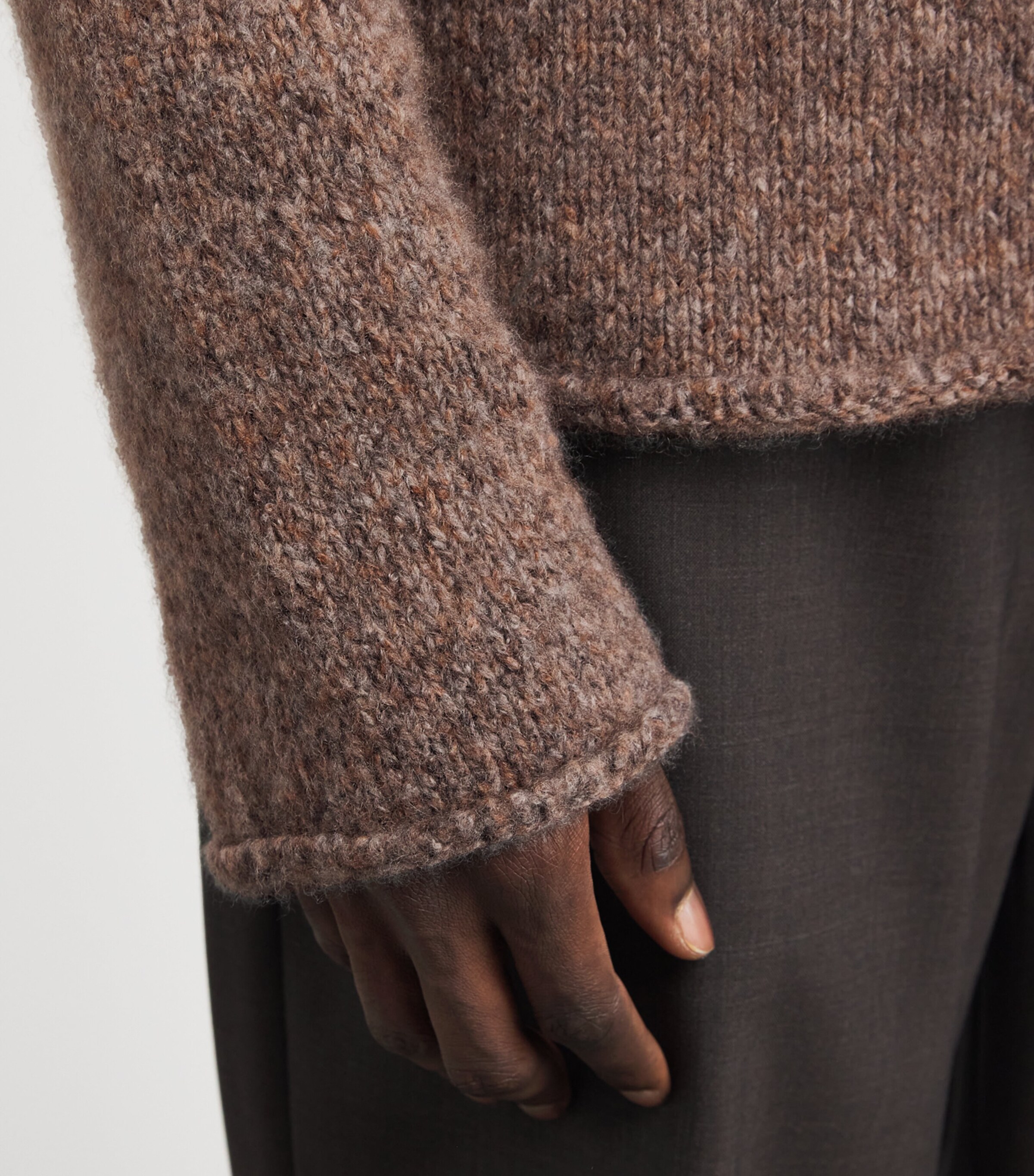 Johnstons Of Elgin Mens Cashmere-Silk Sweater Molasses Mix Image 6