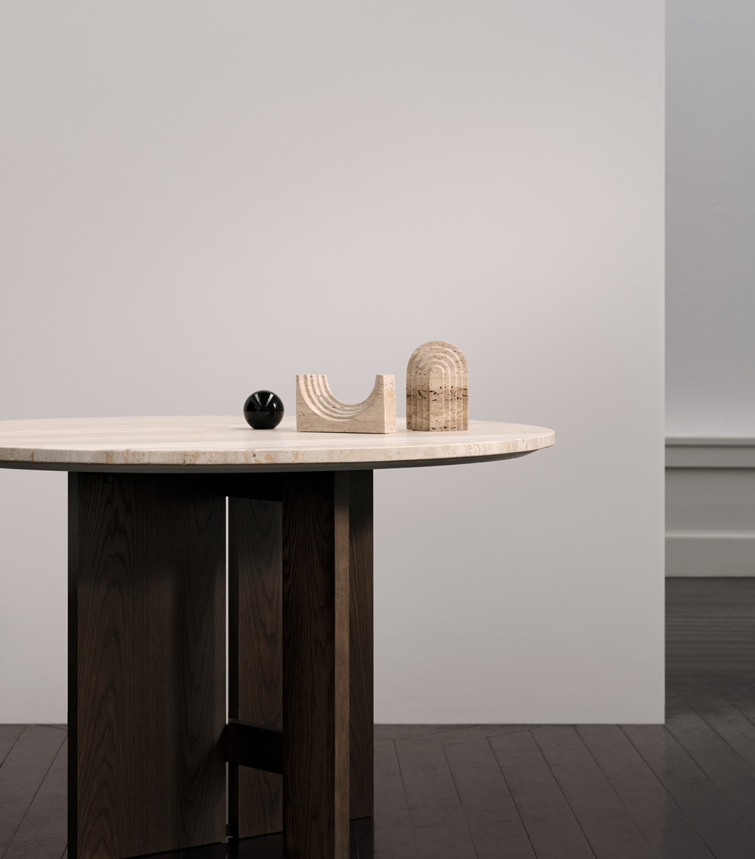 BoConcept Travertine Axo Round Dining Table Travertine/drk Oak Image 3