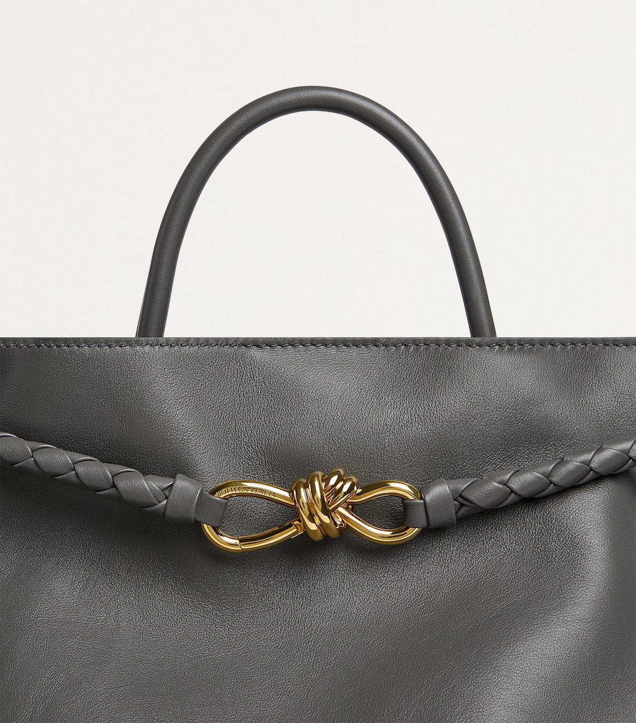 Bottega Veneta Large Andiamo Shoulder Bag Image 7