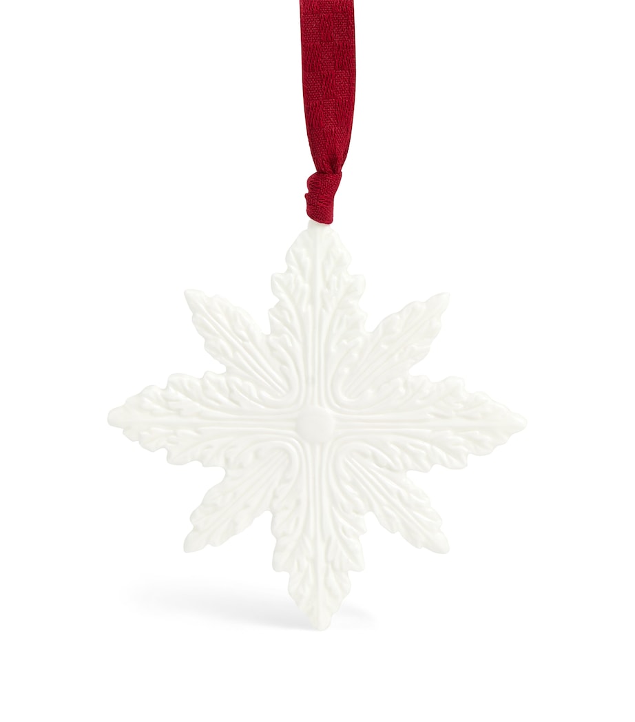 Fine Bone China Snowflake Tree Decoration WHITE Image 1