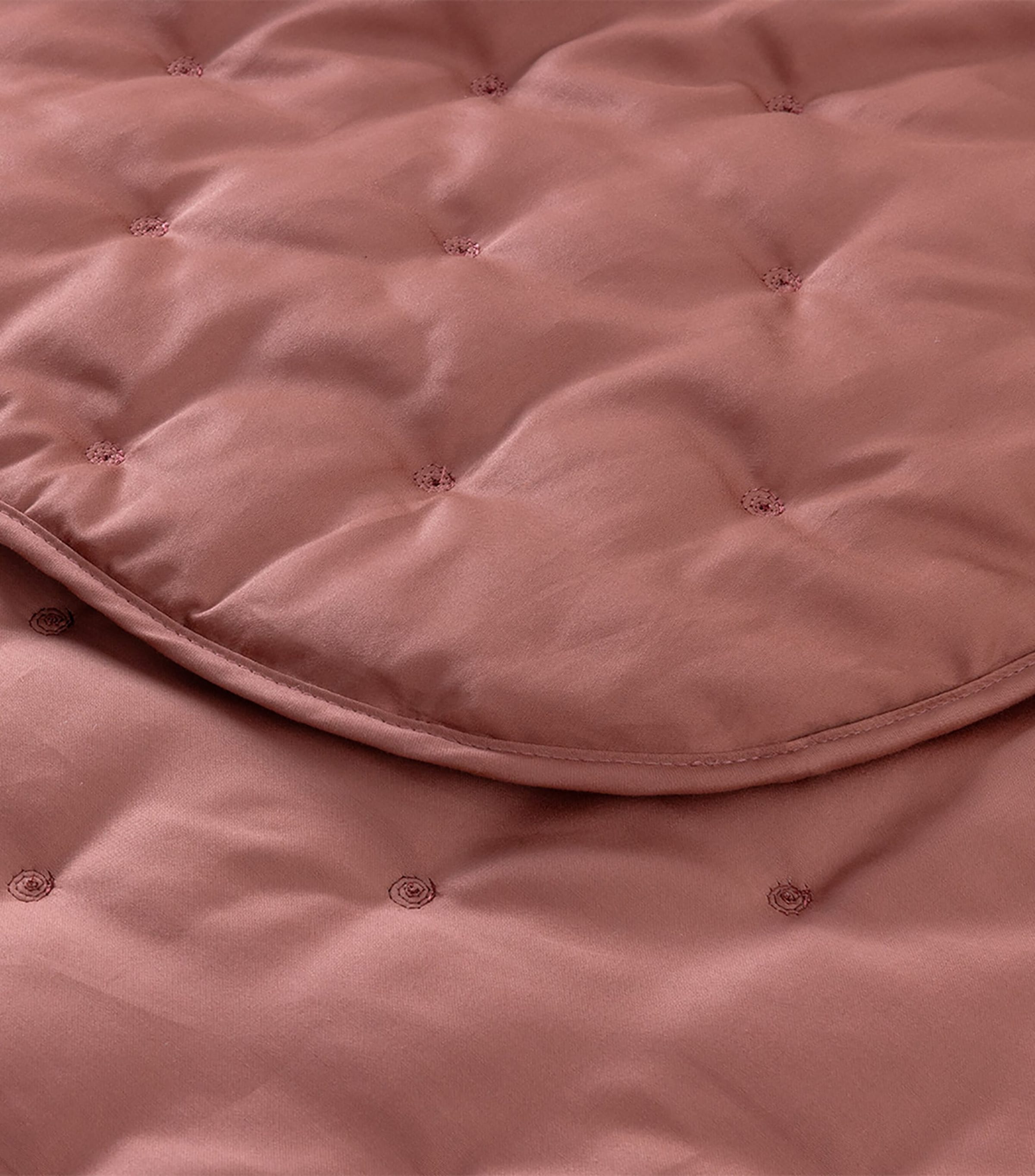 Triomphe Santal King Bedcover (250cm x 250cm) SANTAL Image 3